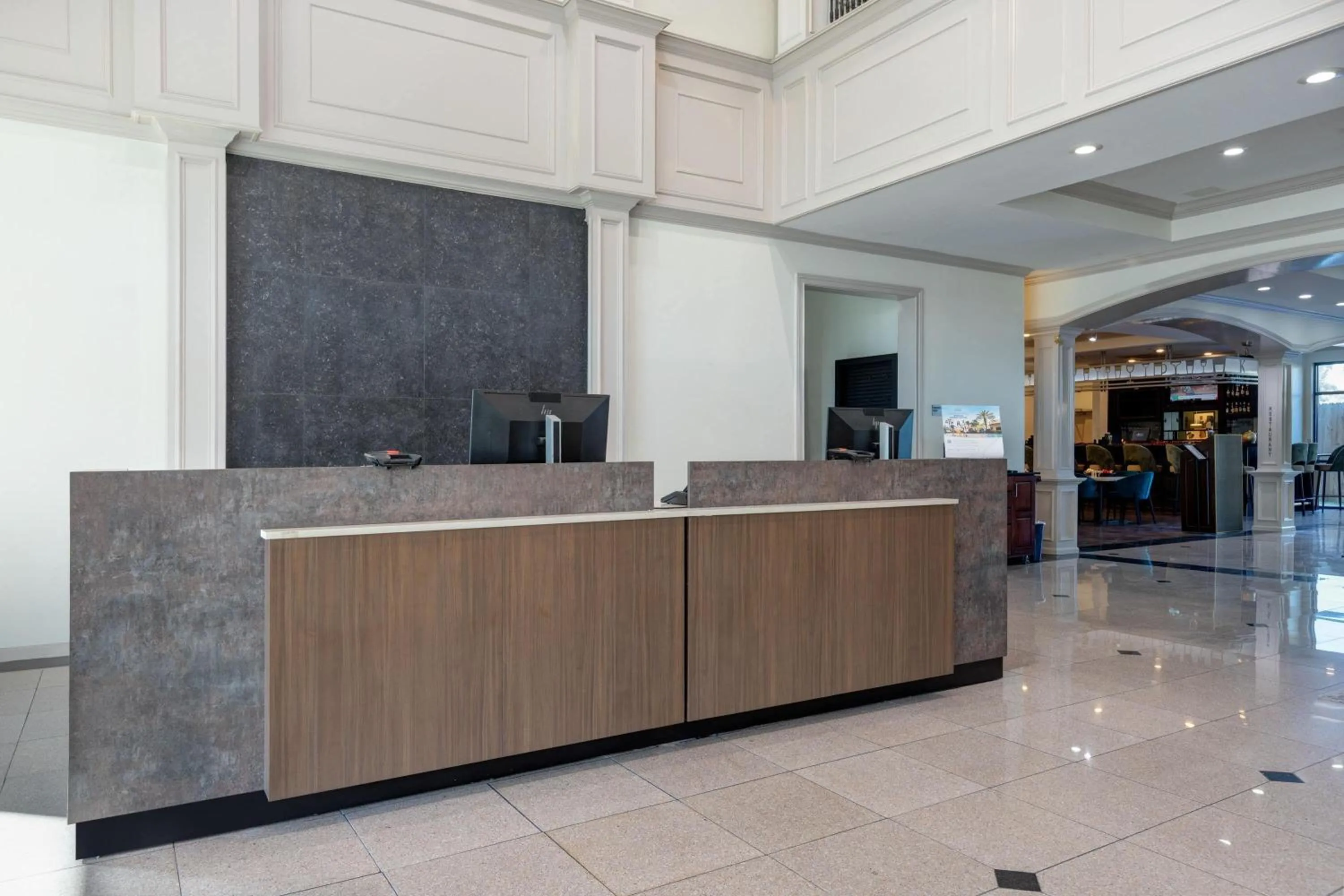 Lobby or reception in Wyndham Lake Charles