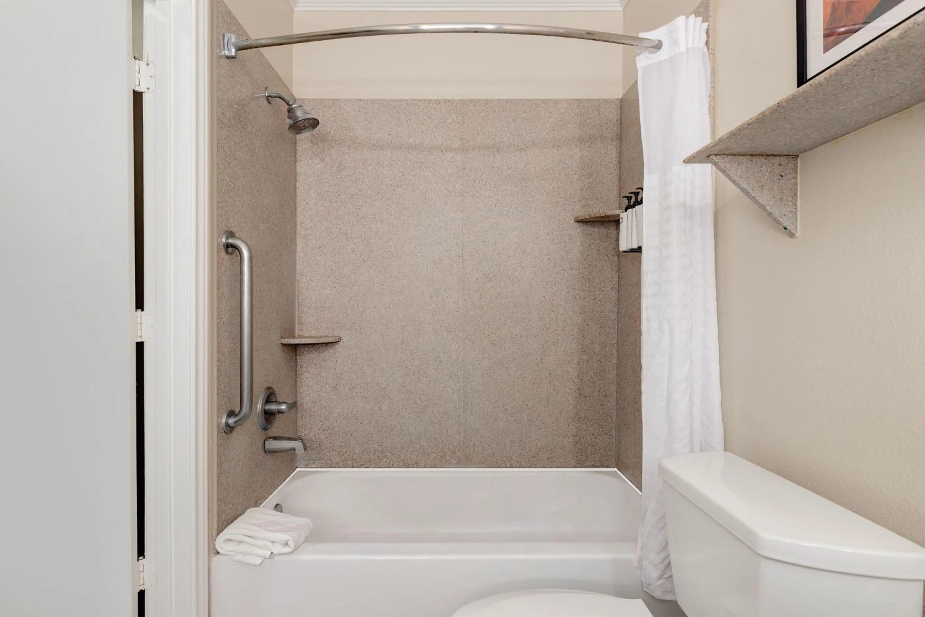 Bathroom in Wyndham Lake Charles