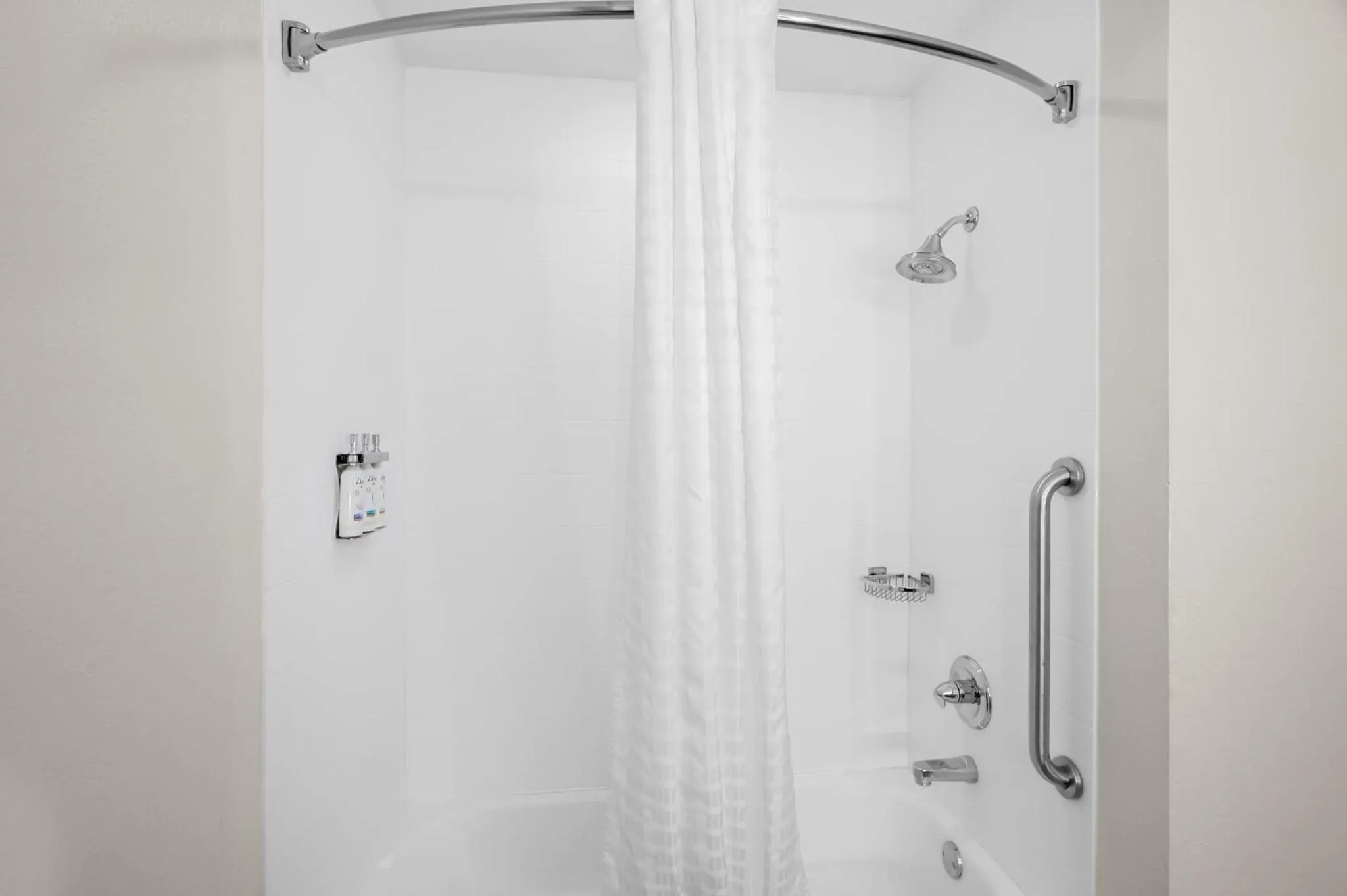 Bathroom in Holiday Inn Express & Suites Morrilton by IHG