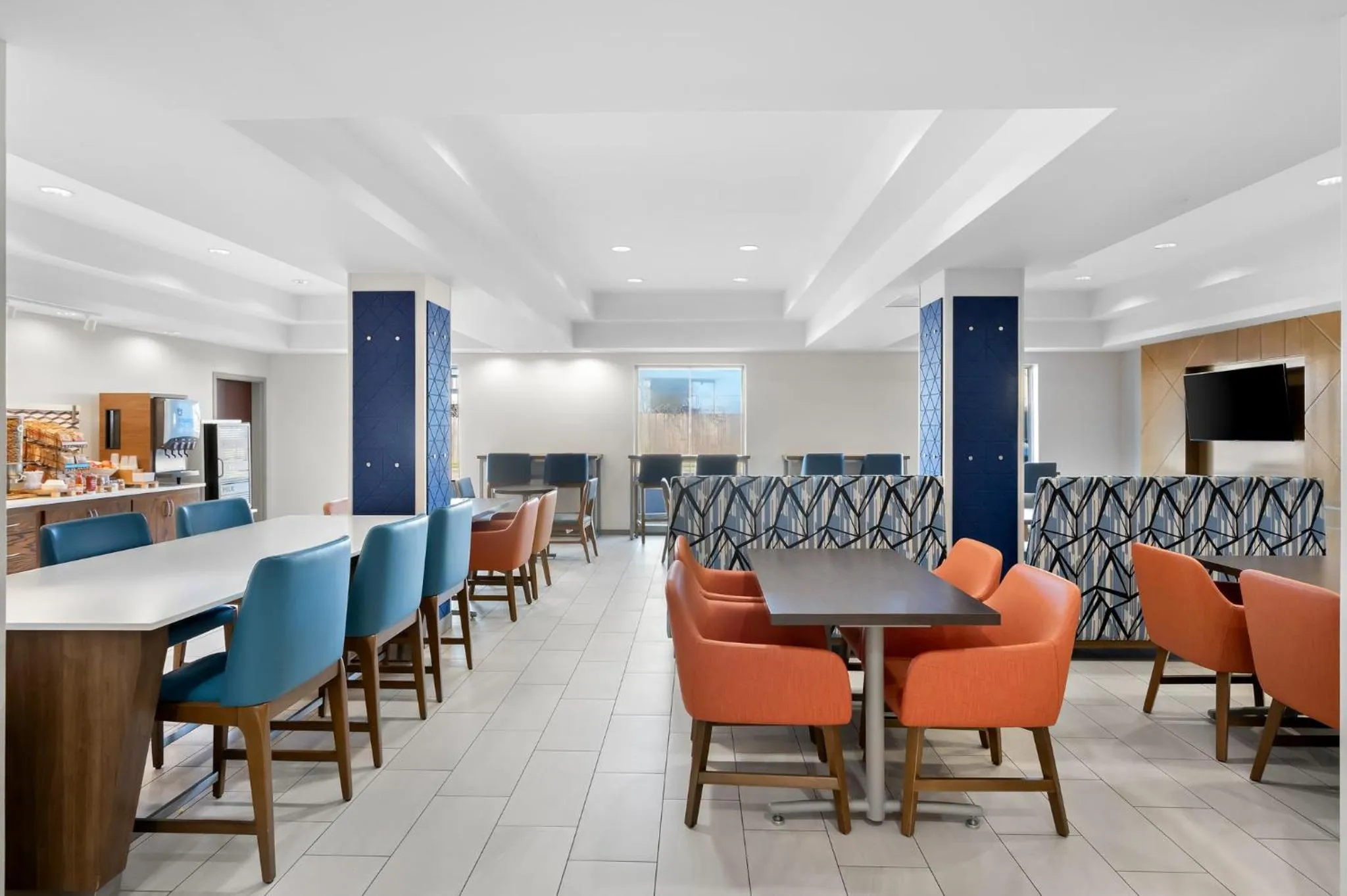 Breakfast in Holiday Inn Express & Suites Morrilton by IHG