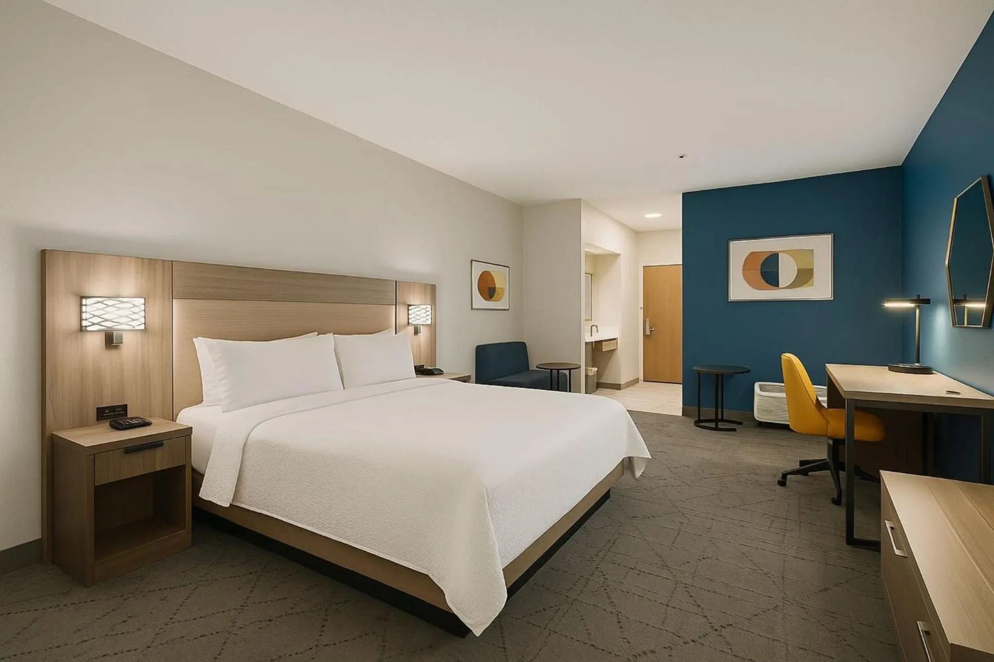 Photo of the whole room, Bed in Holiday Inn Express & Suites Alliance by IHG