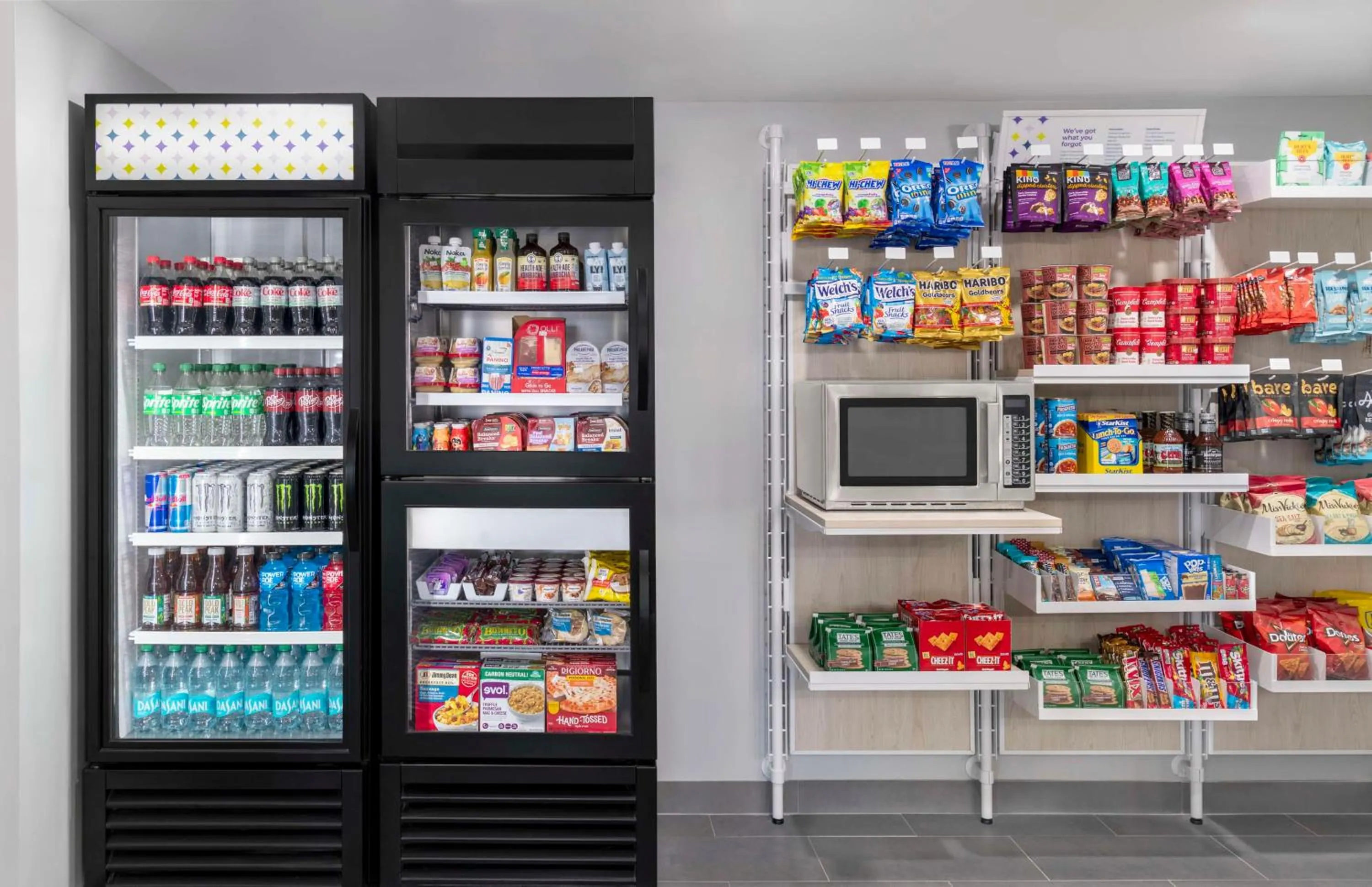 Restaurant/places to eat in Spark By Hilton Lansing