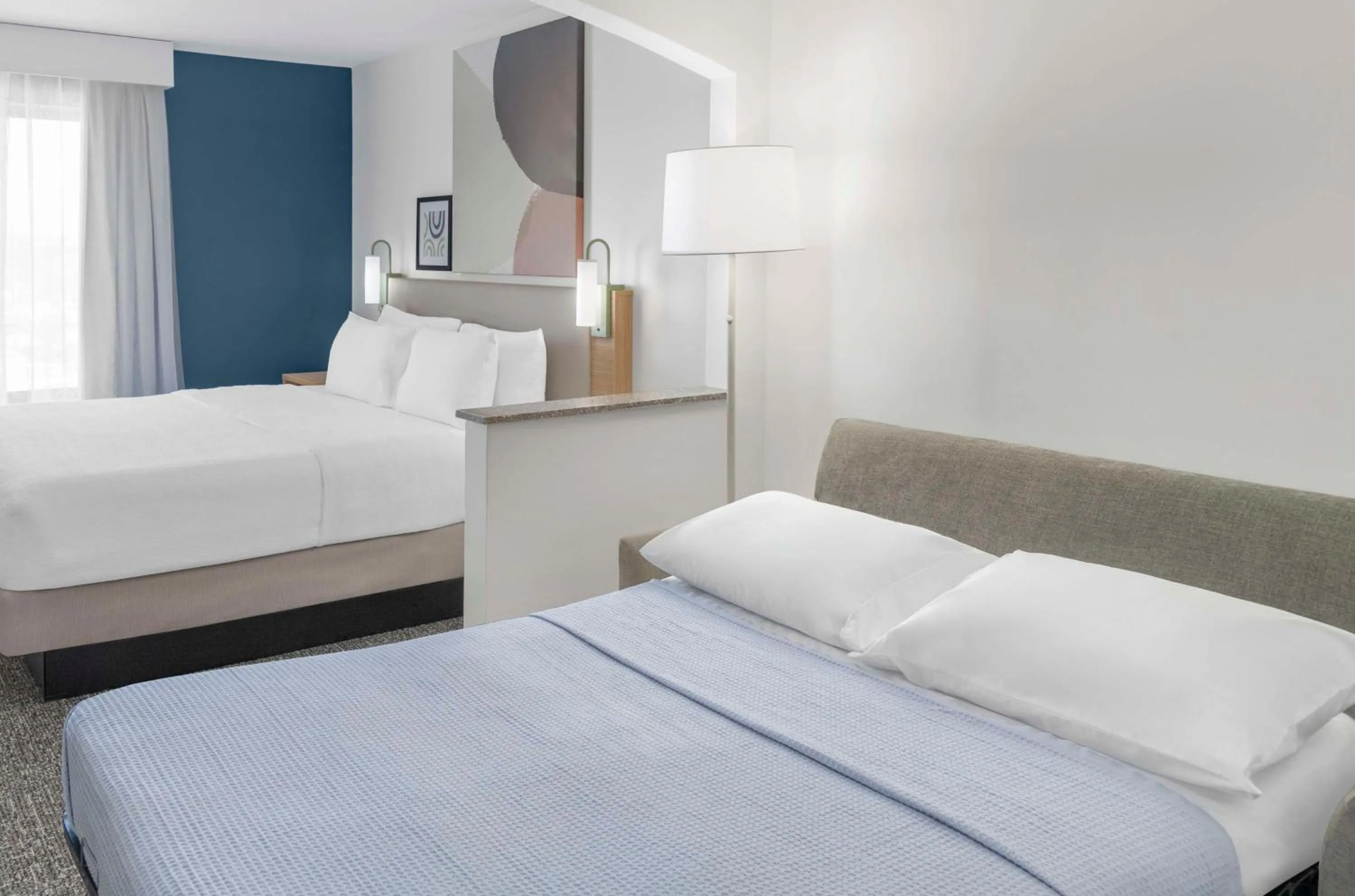 Living room, Bed in Spark By Hilton Lansing