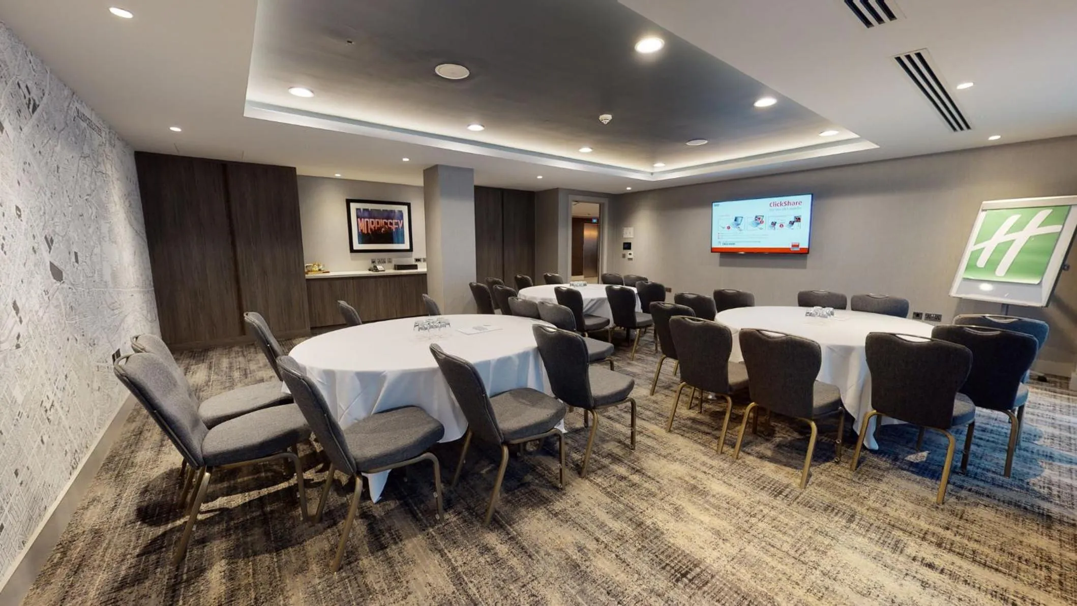 Meeting/conference room in Holiday Inn Manchester - City Centre by IHG