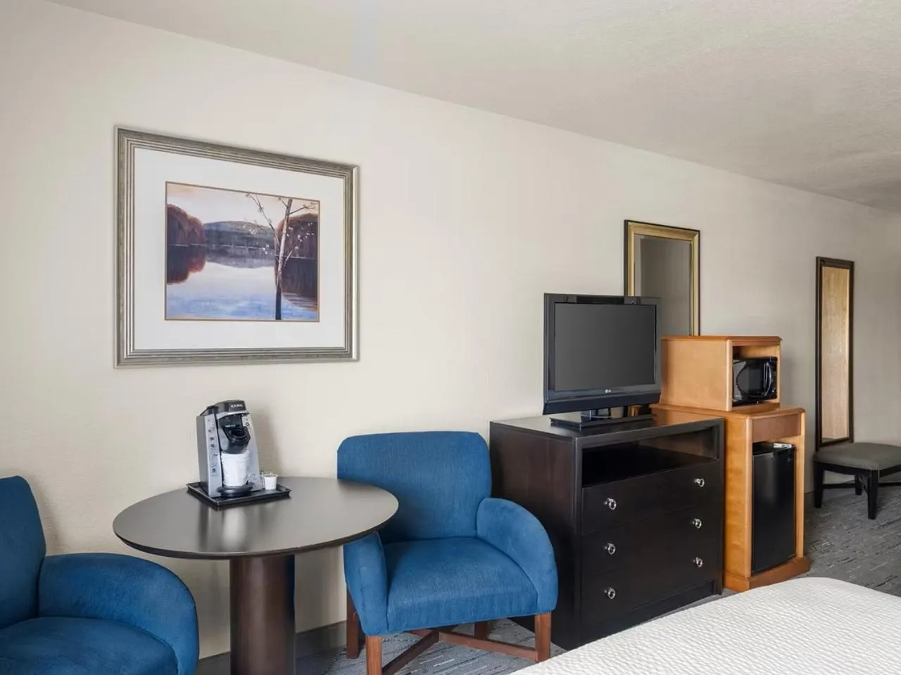 Holiday Inn Express & Suites New Buffalo, MI by IHG