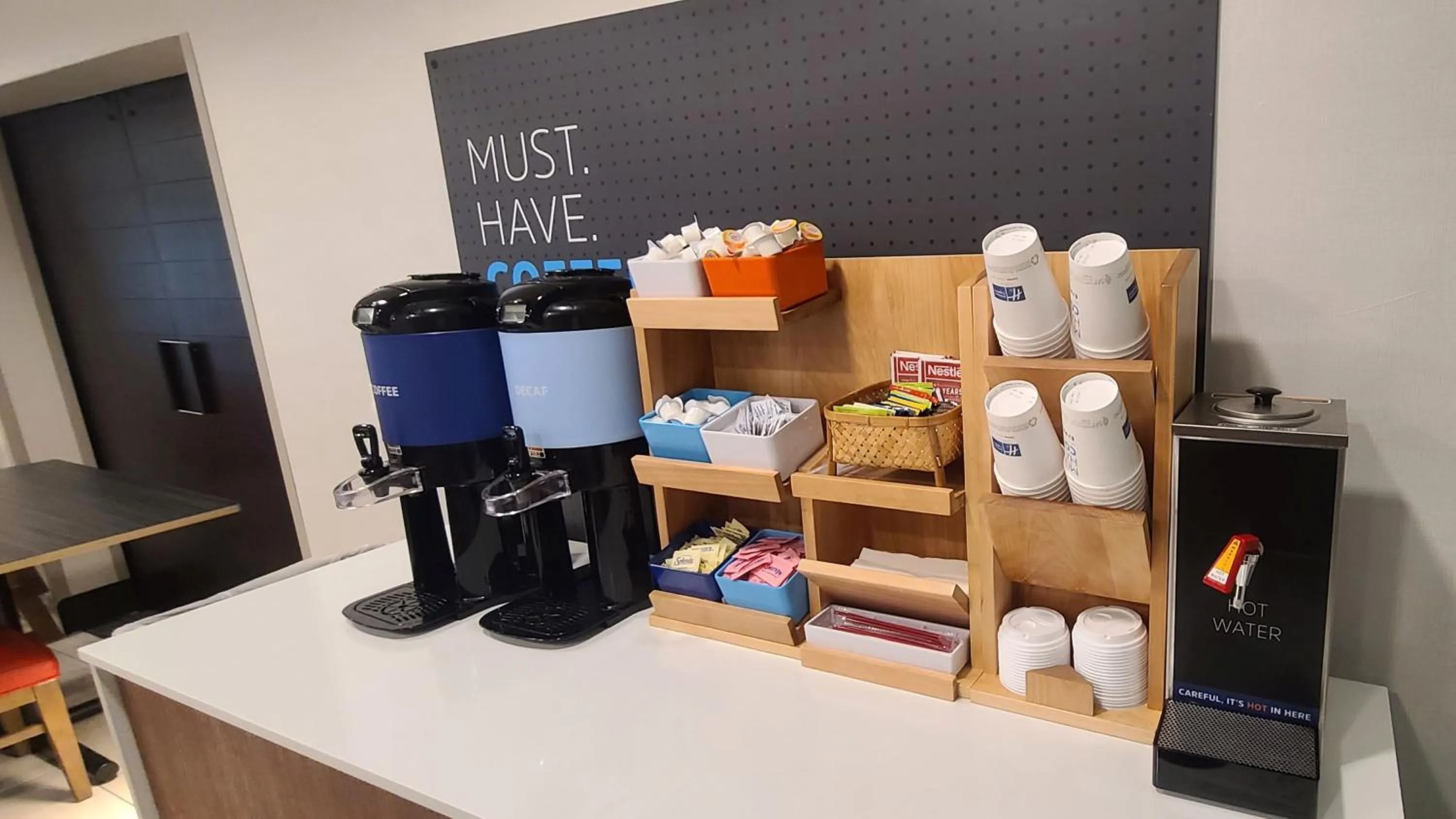 Breakfast in Holiday Inn Express Lordstown-Newton Falls/Warren by IHG