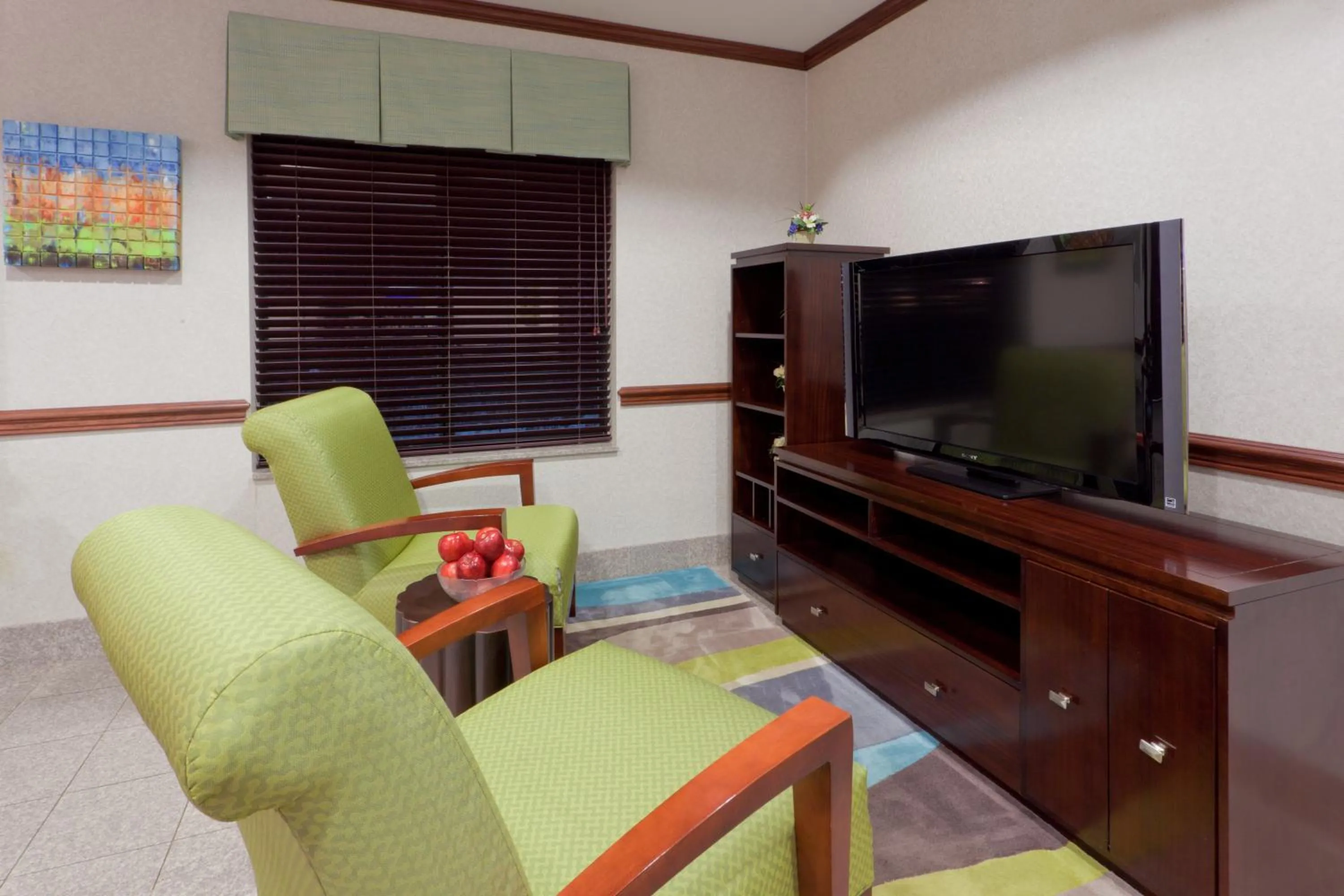 Restaurant/places to eat in Holiday Inn Express Lordstown-Newton Falls/Warren by IHG