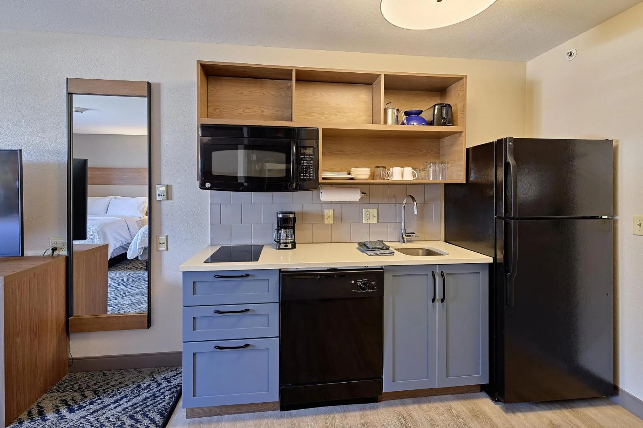 Photo of the whole room in Candlewood Suites - Peoria at Grand Prairie by IHG