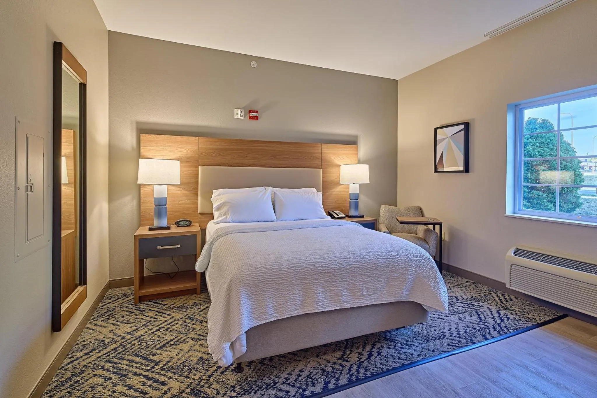 Photo of the whole room, Bed in Candlewood Suites - Peoria at Grand Prairie by IHG