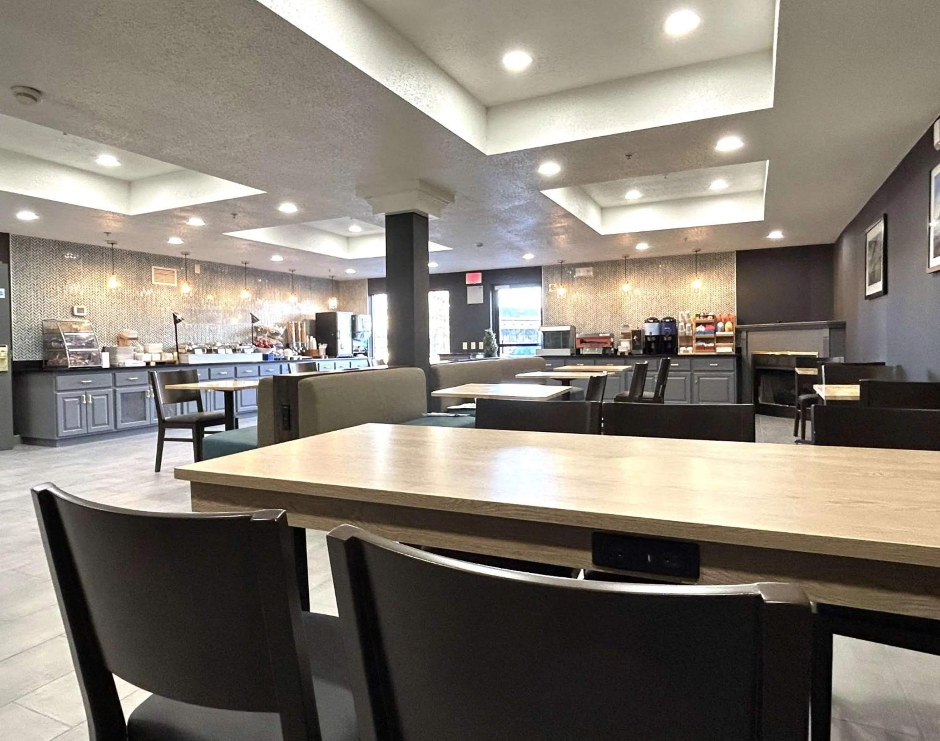 Restaurant/places to eat in Holiday Inn Express Pocomoke City, an IHG Hotel