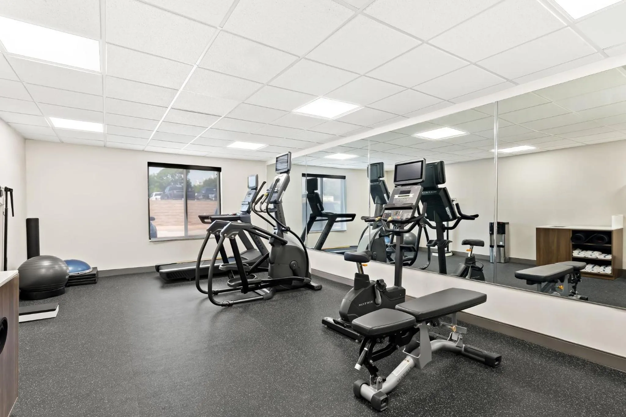 Fitness centre/facilities in Holiday Inn Express & Suites Perry by IHG