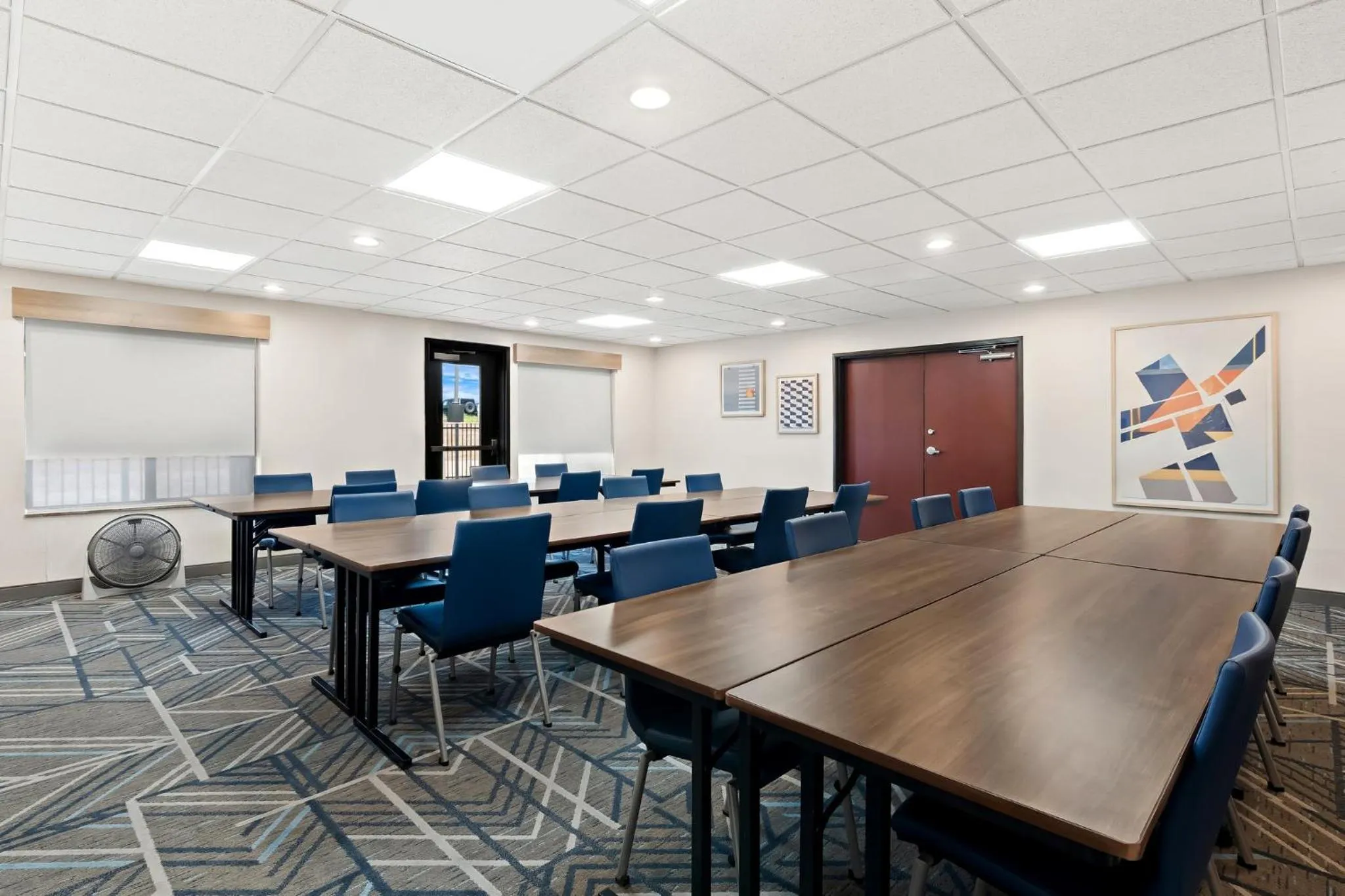 Meeting/conference room in Holiday Inn Express & Suites Perry by IHG