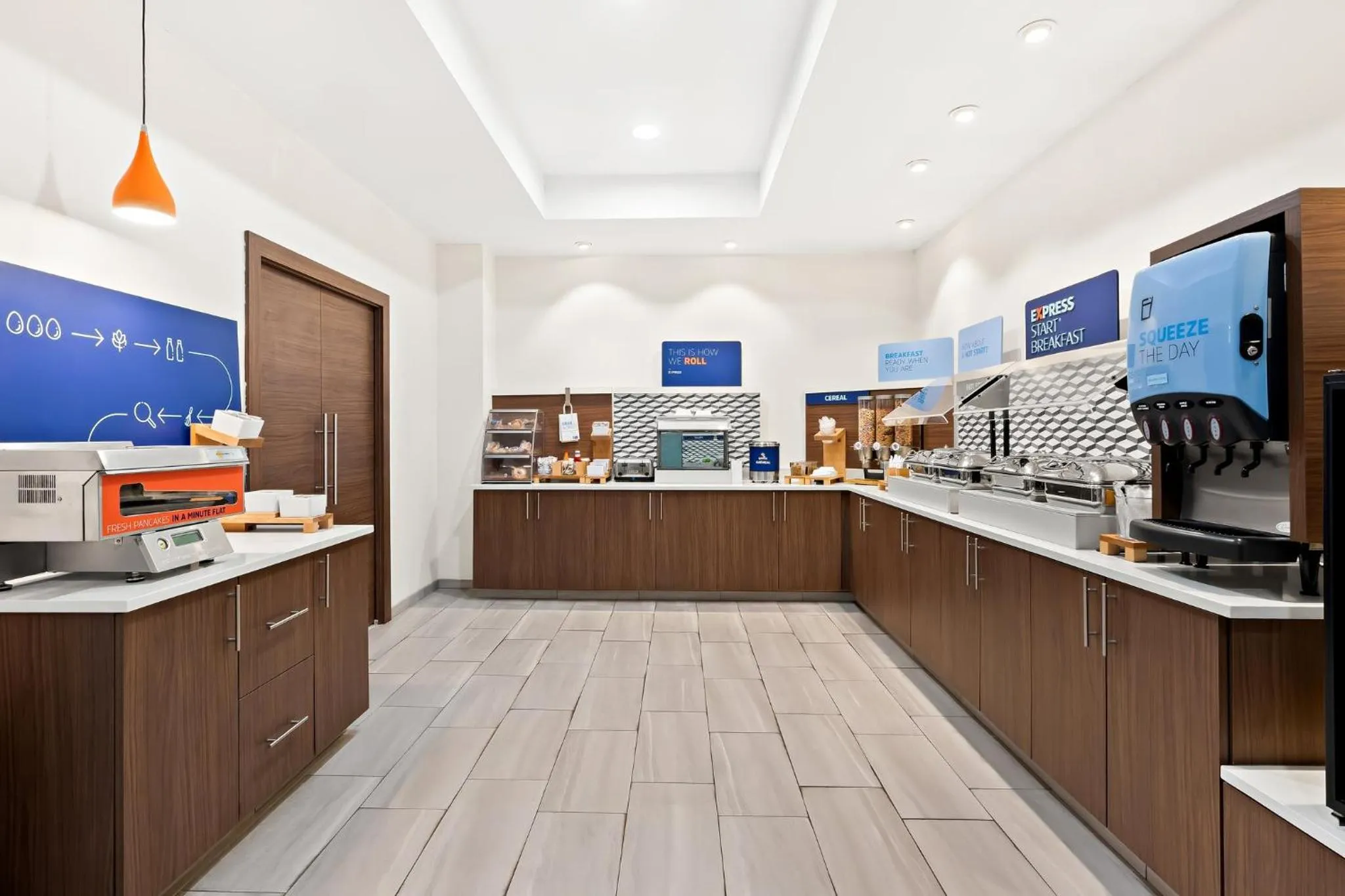 Breakfast in Holiday Inn Express & Suites Perry by IHG