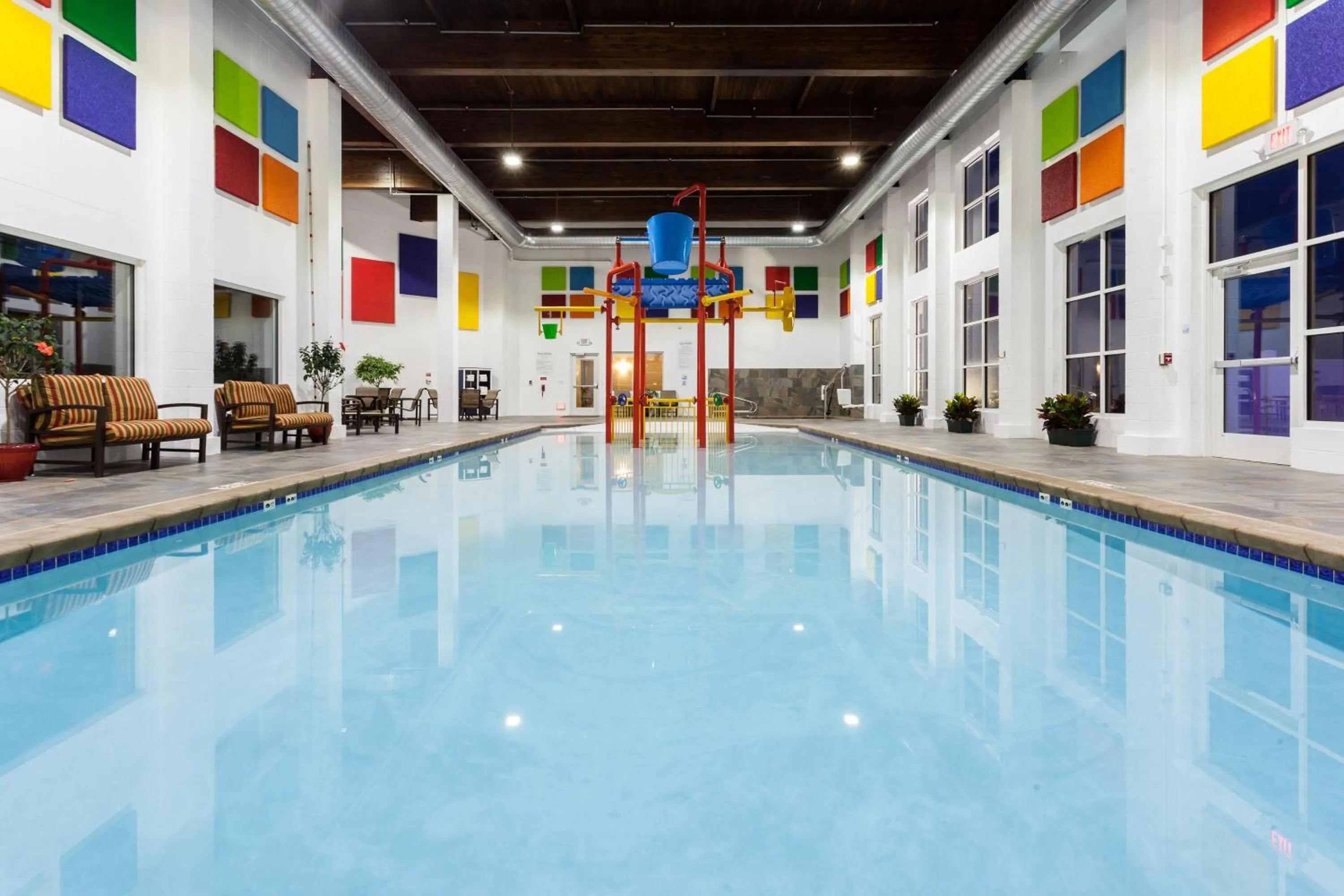 Swimming pool in Holiday Inn Express & Suites Rapid City by IHG