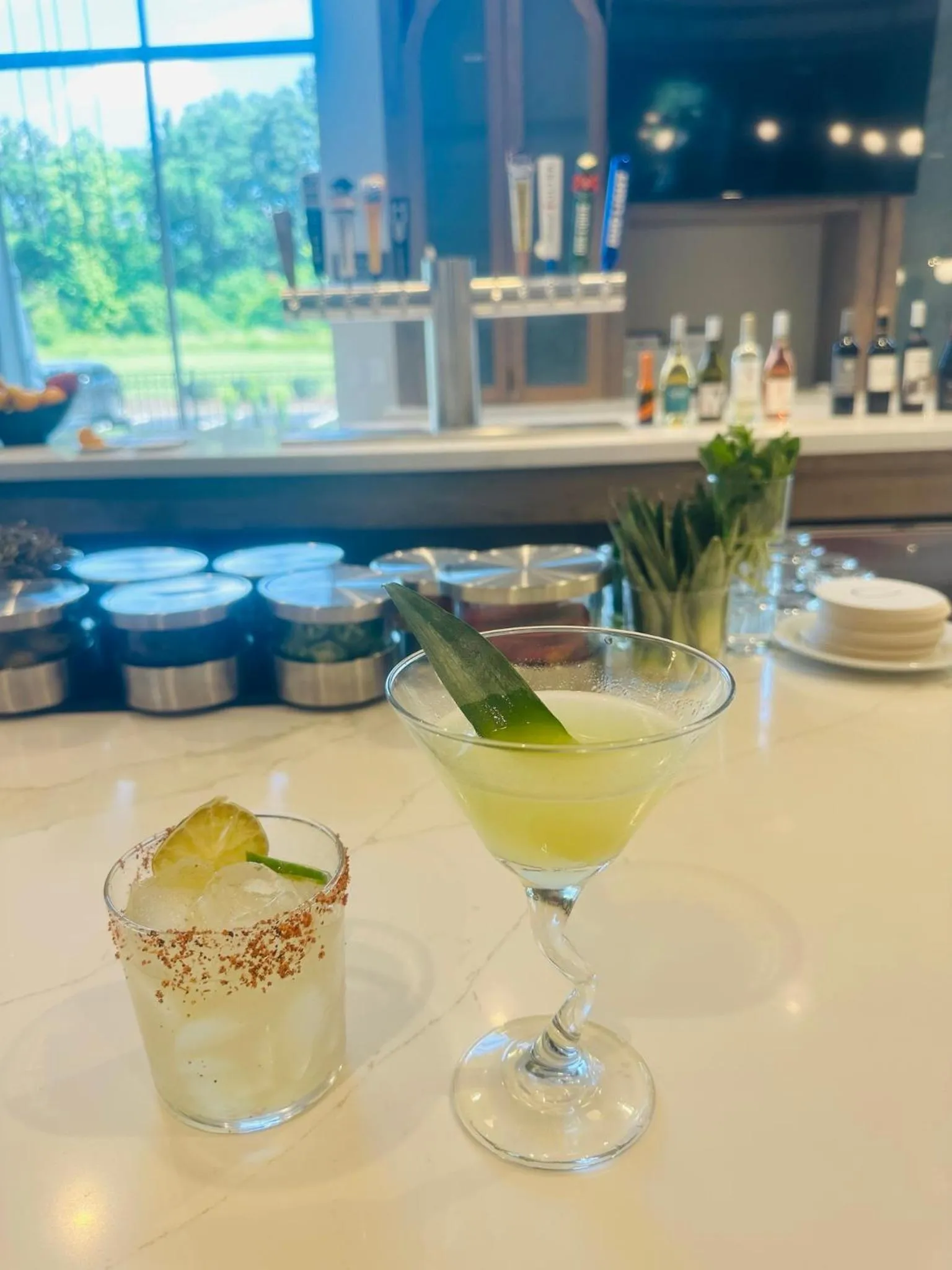 Lounge or bar in Delta Hotels by Marriott Colonial Heights