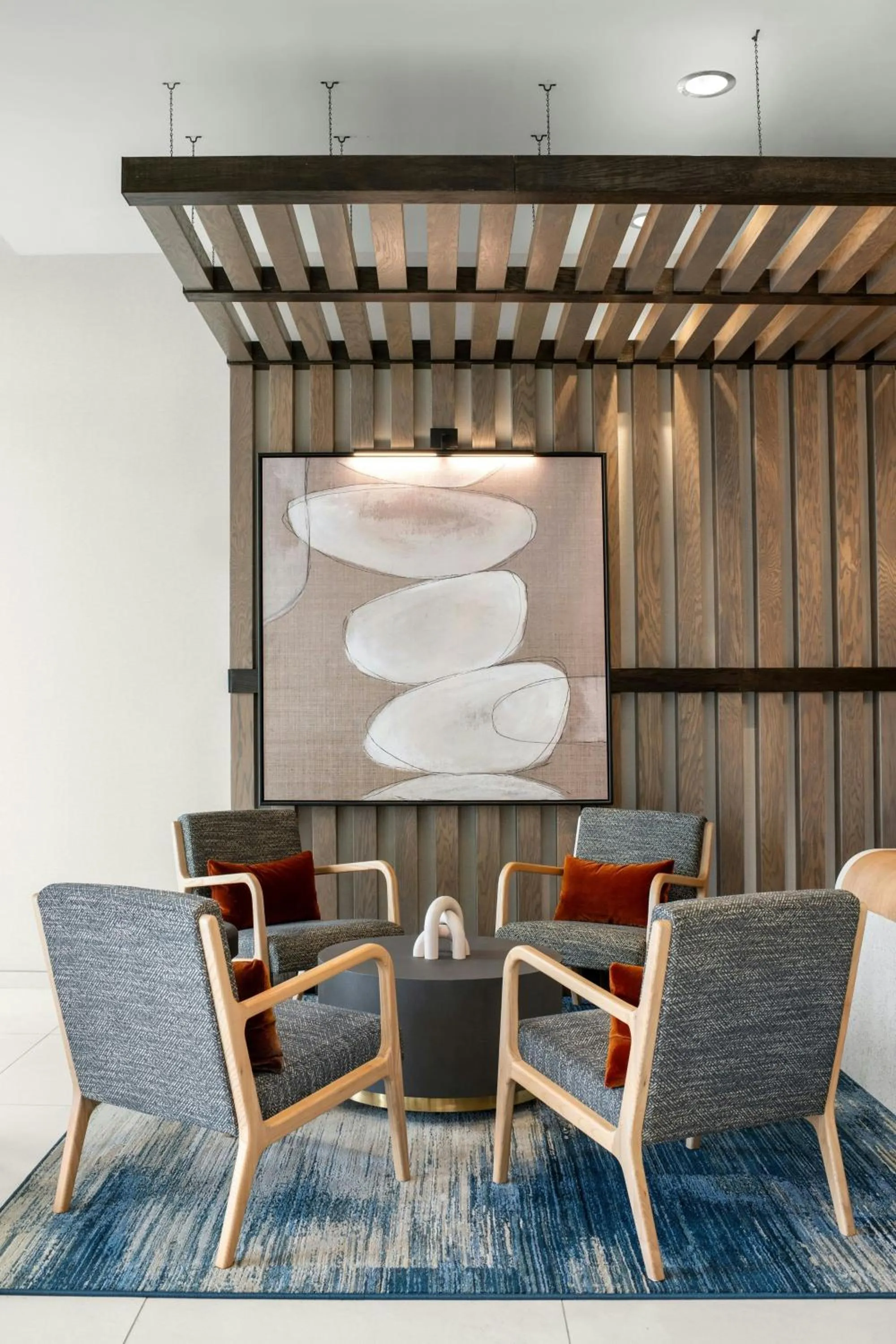 Lobby or reception in Delta Hotels by Marriott Colonial Heights