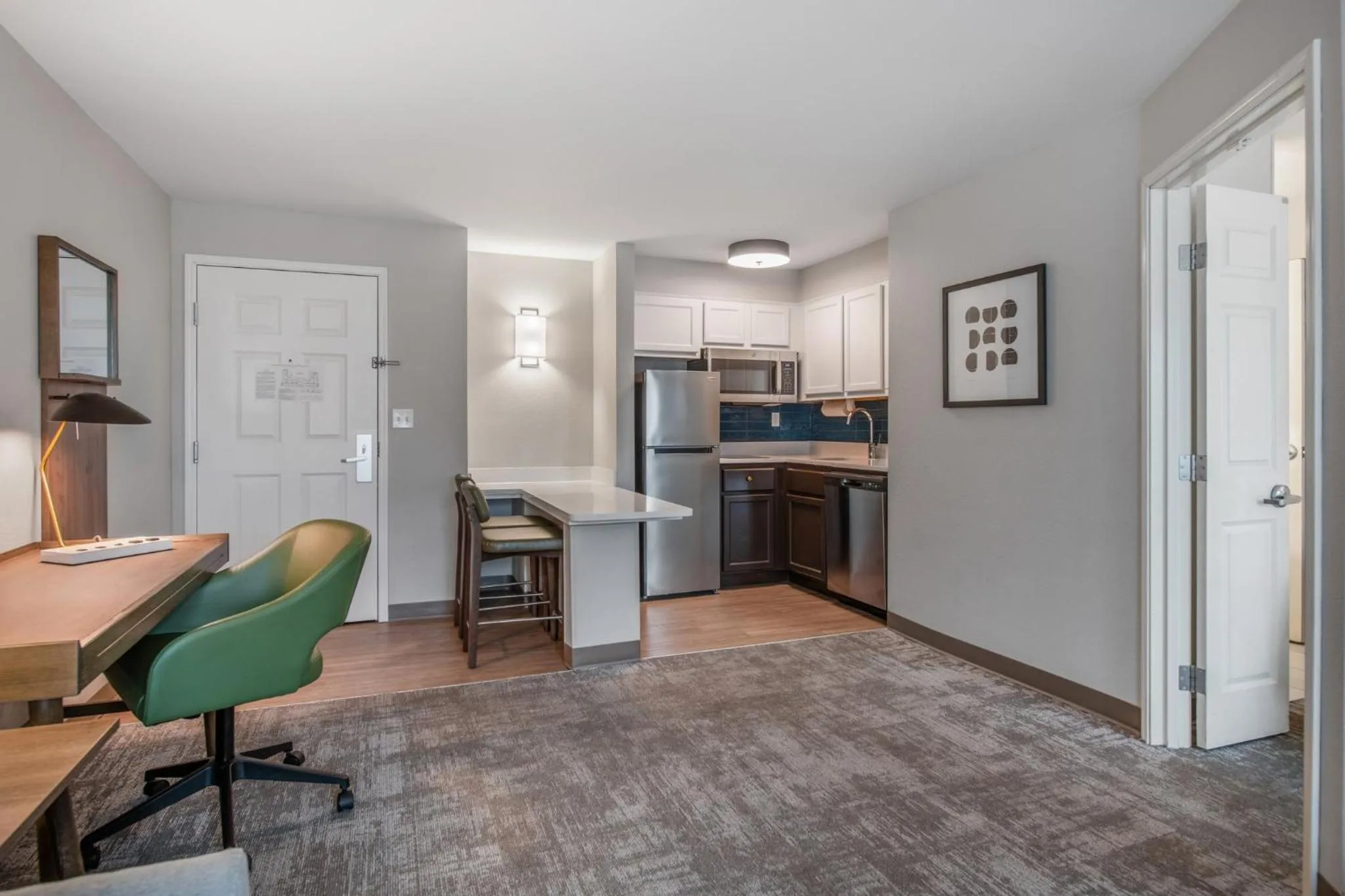 Photo of the whole room in Staybridge Suites Rocklin - Roseville Area by IHG