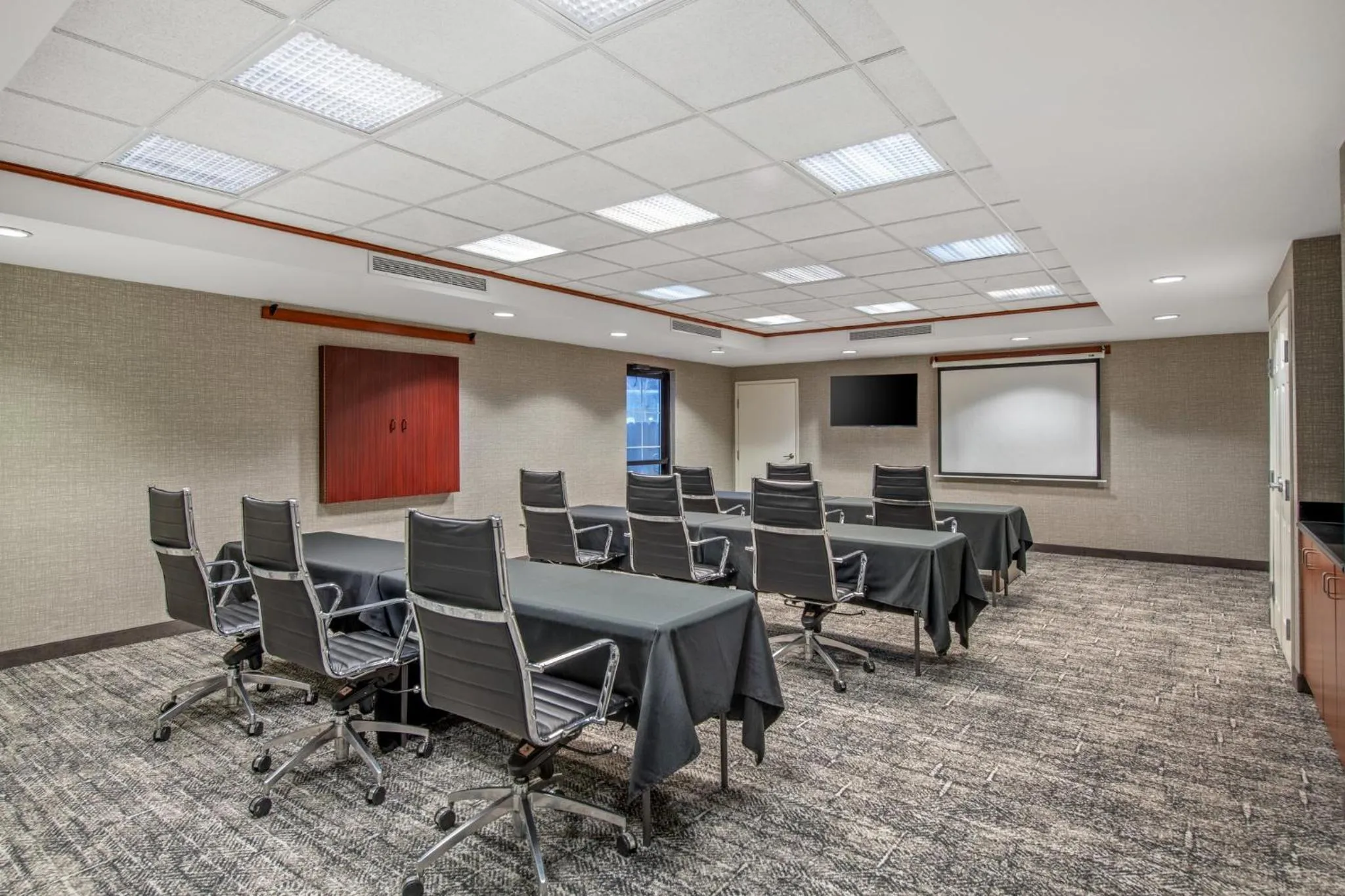 Meeting/conference room in Staybridge Suites Rocklin - Roseville Area by IHG