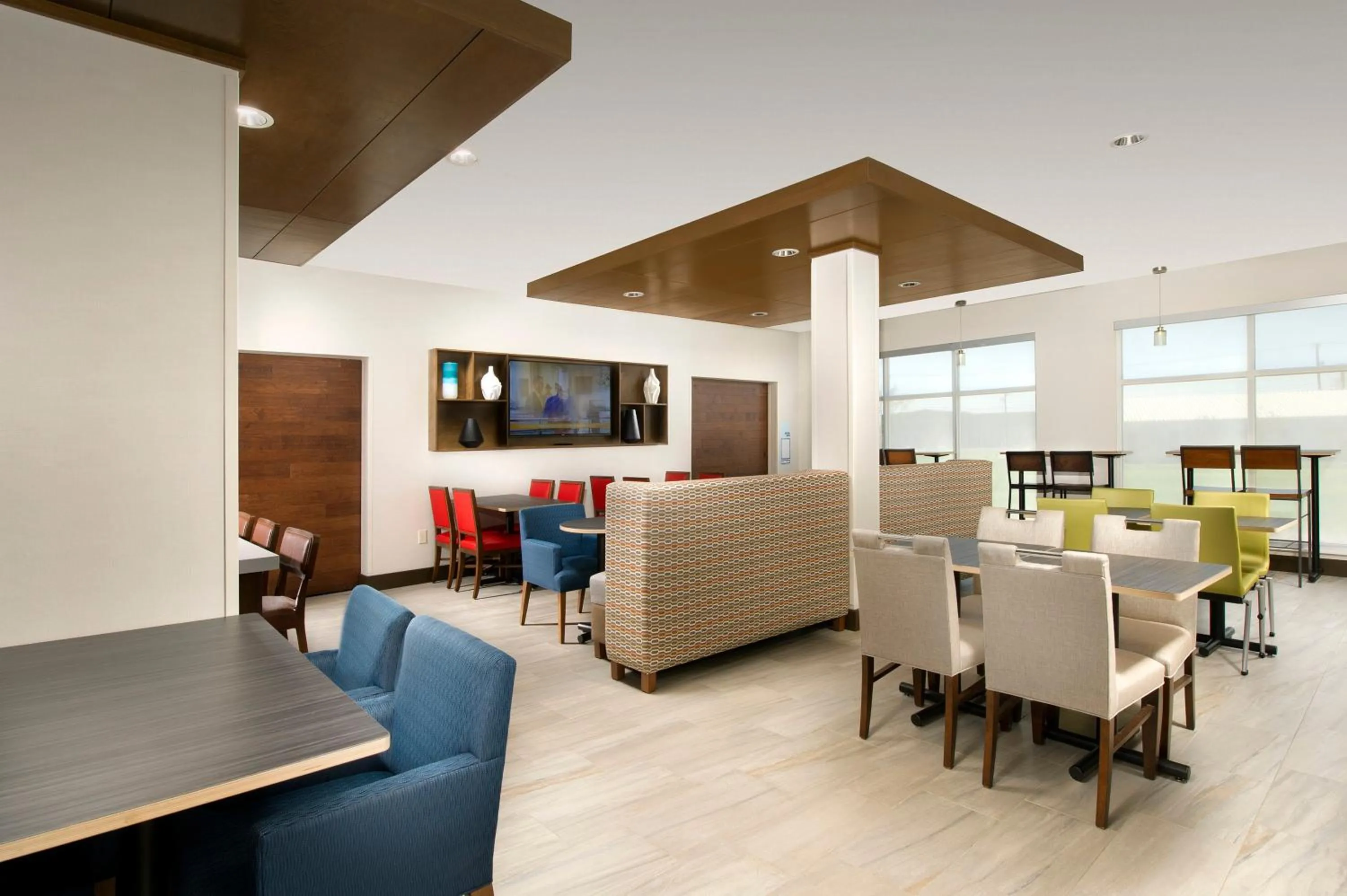 Breakfast in Holiday Inn Express & Suites New Braunfels by IHG