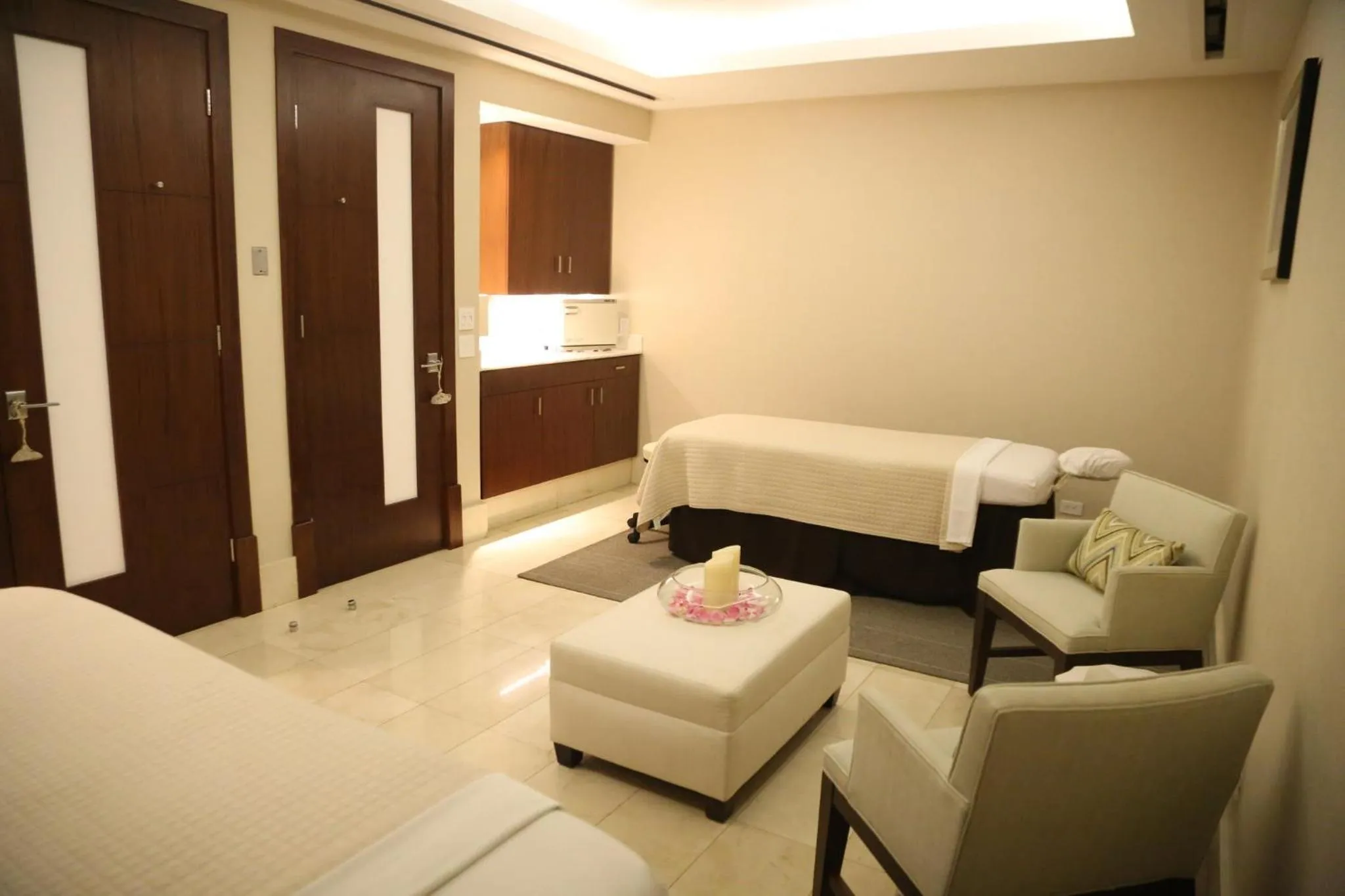 Spa and wellness centre/facilities, Bed in InterContinental Real Santo Domingo by IHG