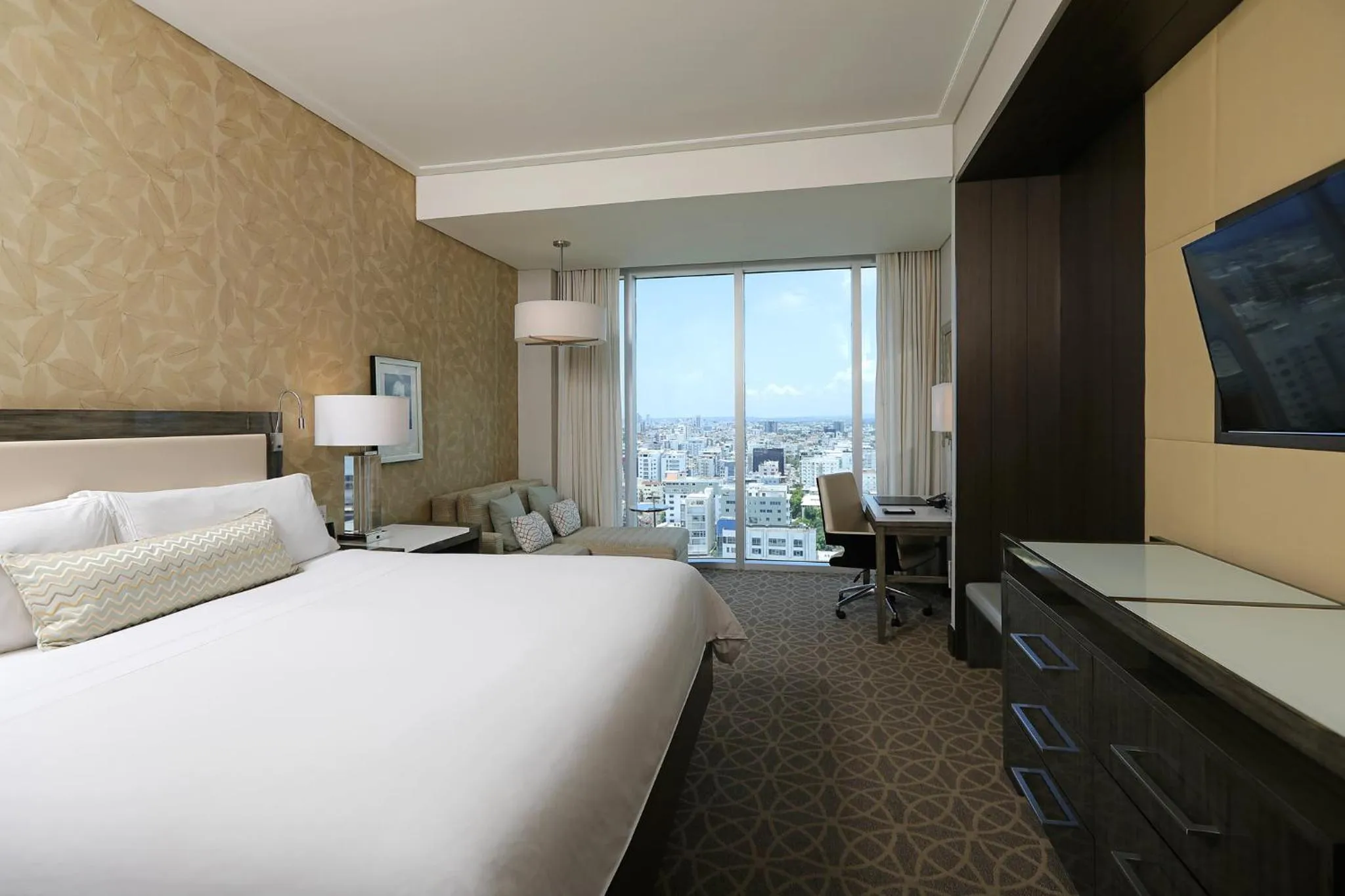 Photo of the whole room, Bed in InterContinental Real Santo Domingo by IHG