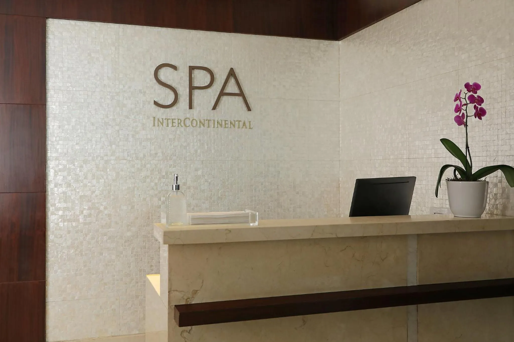 Spa and wellness centre/facilities in InterContinental Real Santo Domingo by IHG