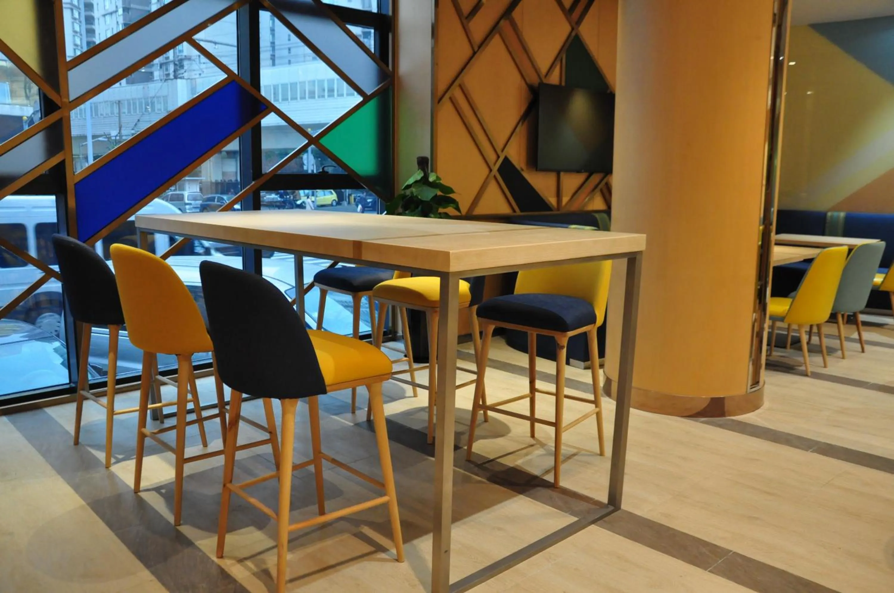 Breakfast in Holiday Inn Express Shanghai Zhenping by IHG