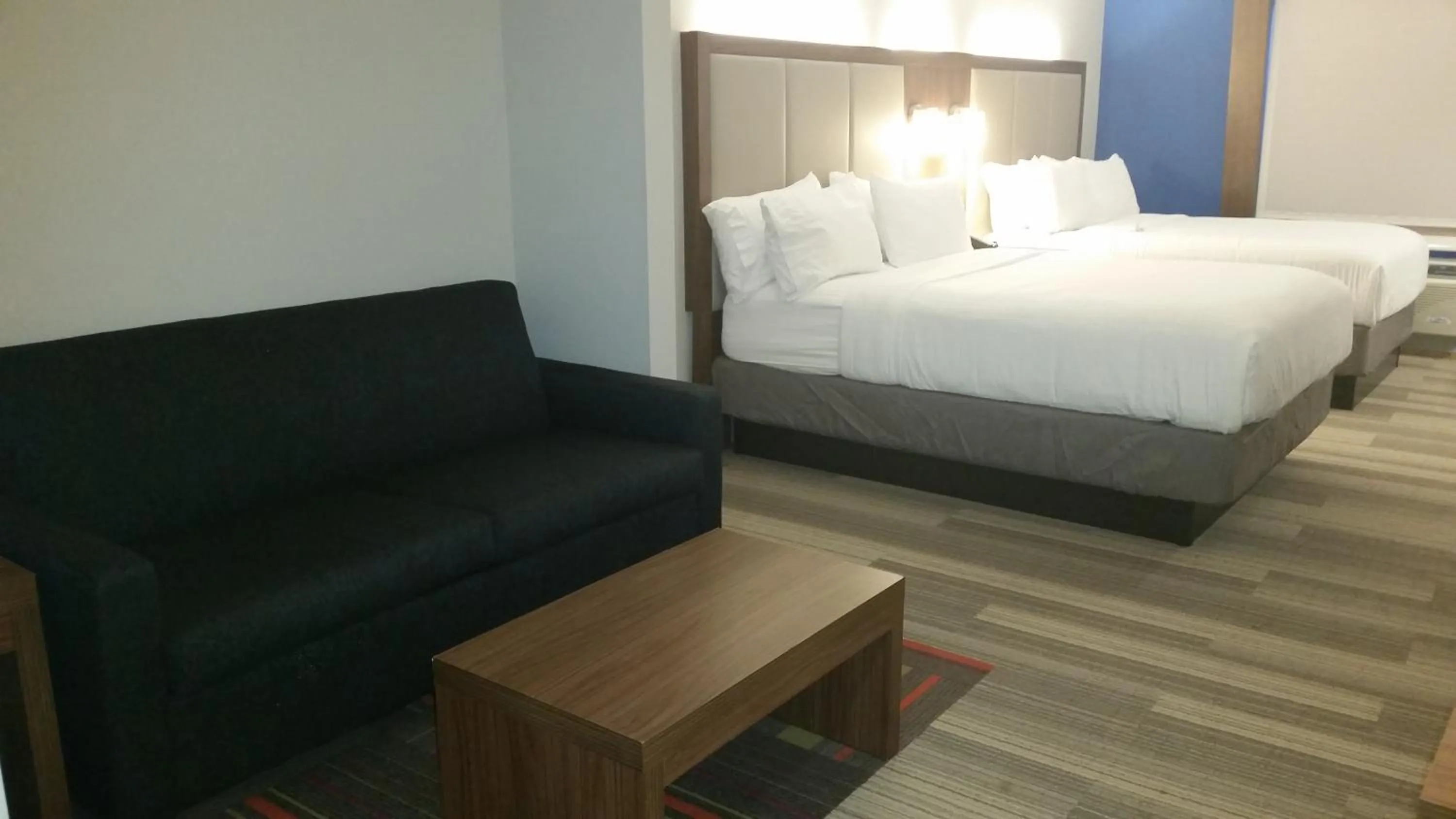 Bedroom, Bed in Holiday Inn Express Slidell by IHG