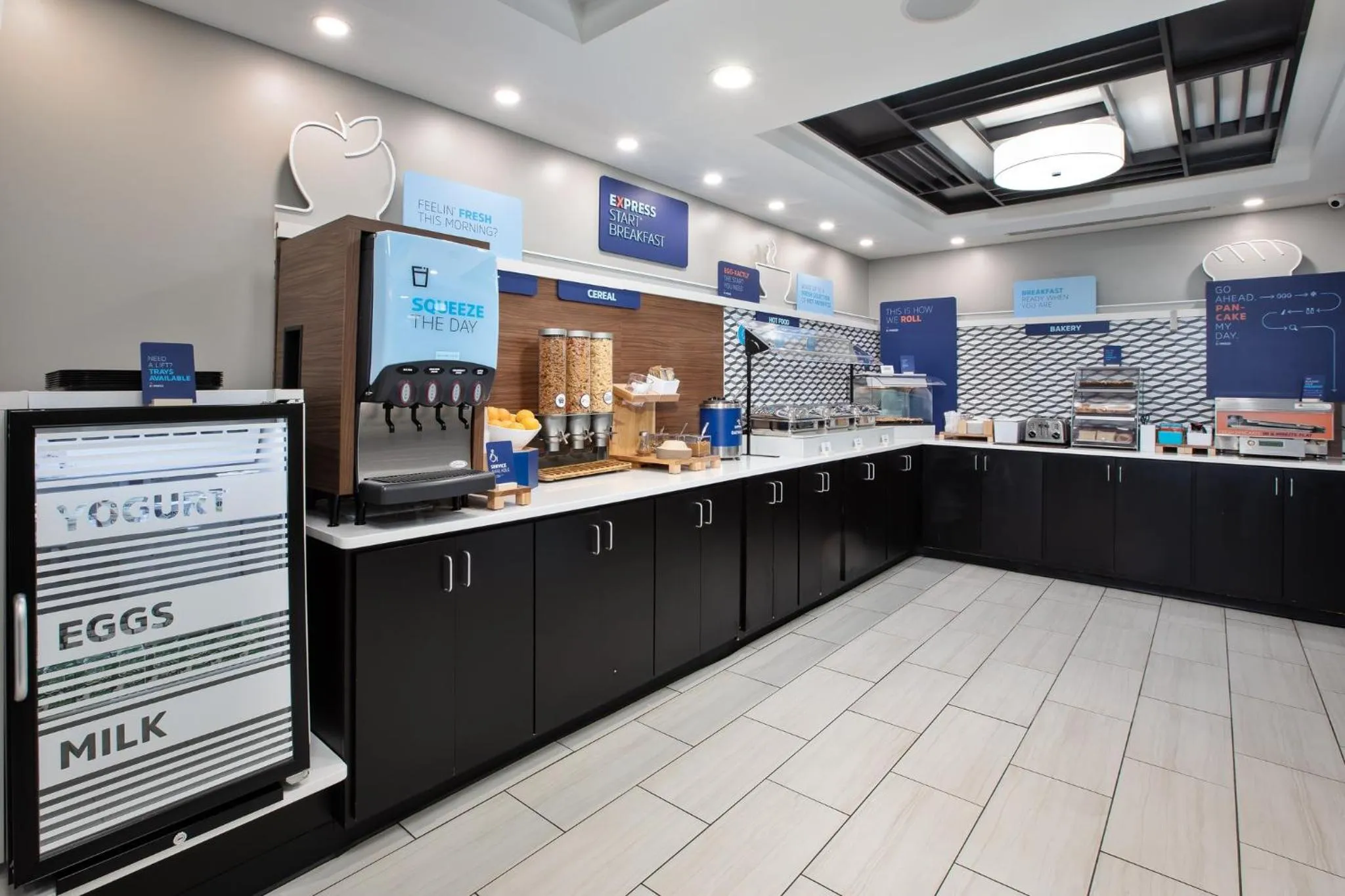 Breakfast in Holiday Inn Express & Suites I-26 & Us 29 At Westgate Mall by IHG