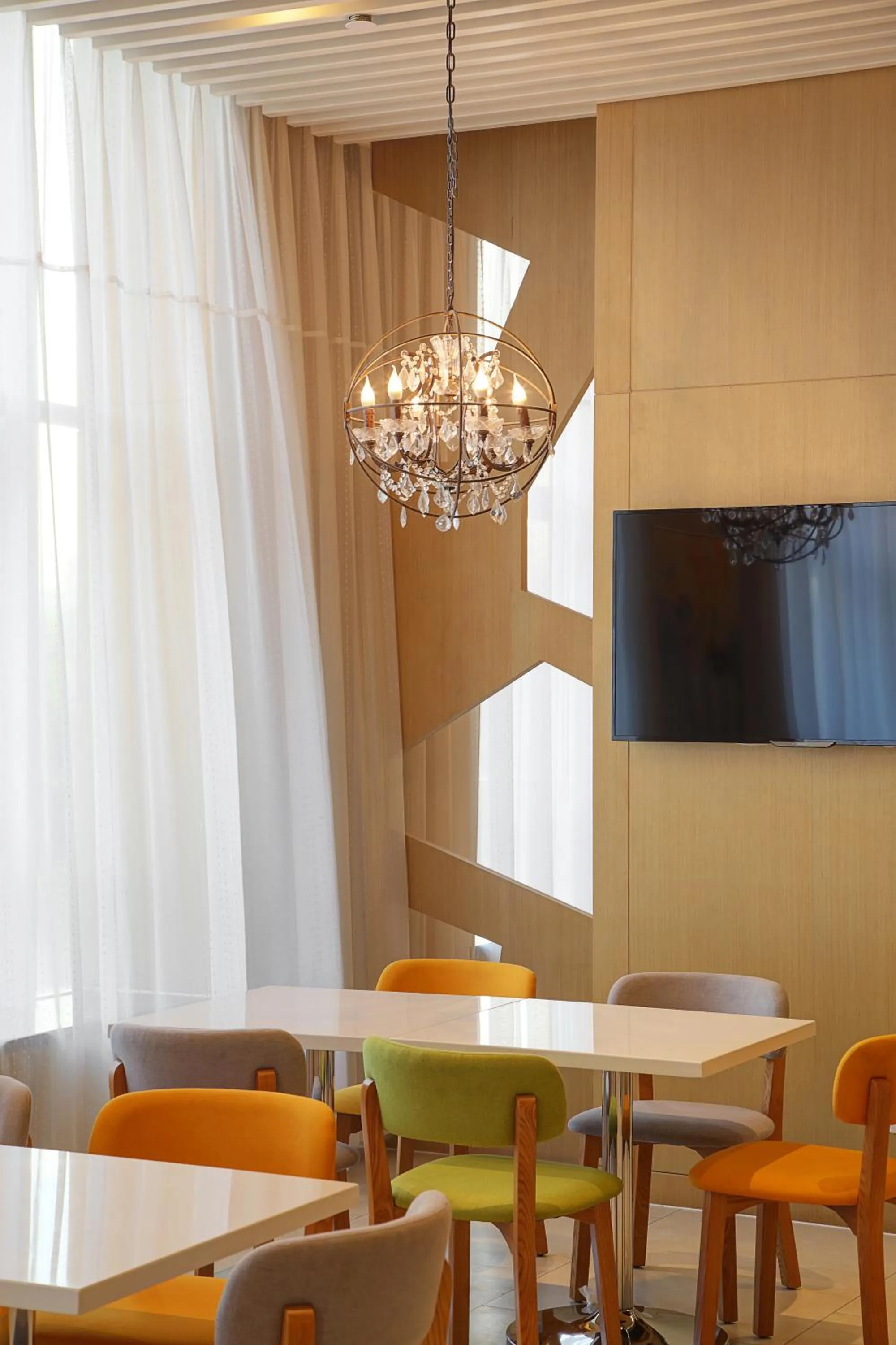 Restaurant/places to eat in Holiday Inn Express Jinan High-Tech Zone by IHG