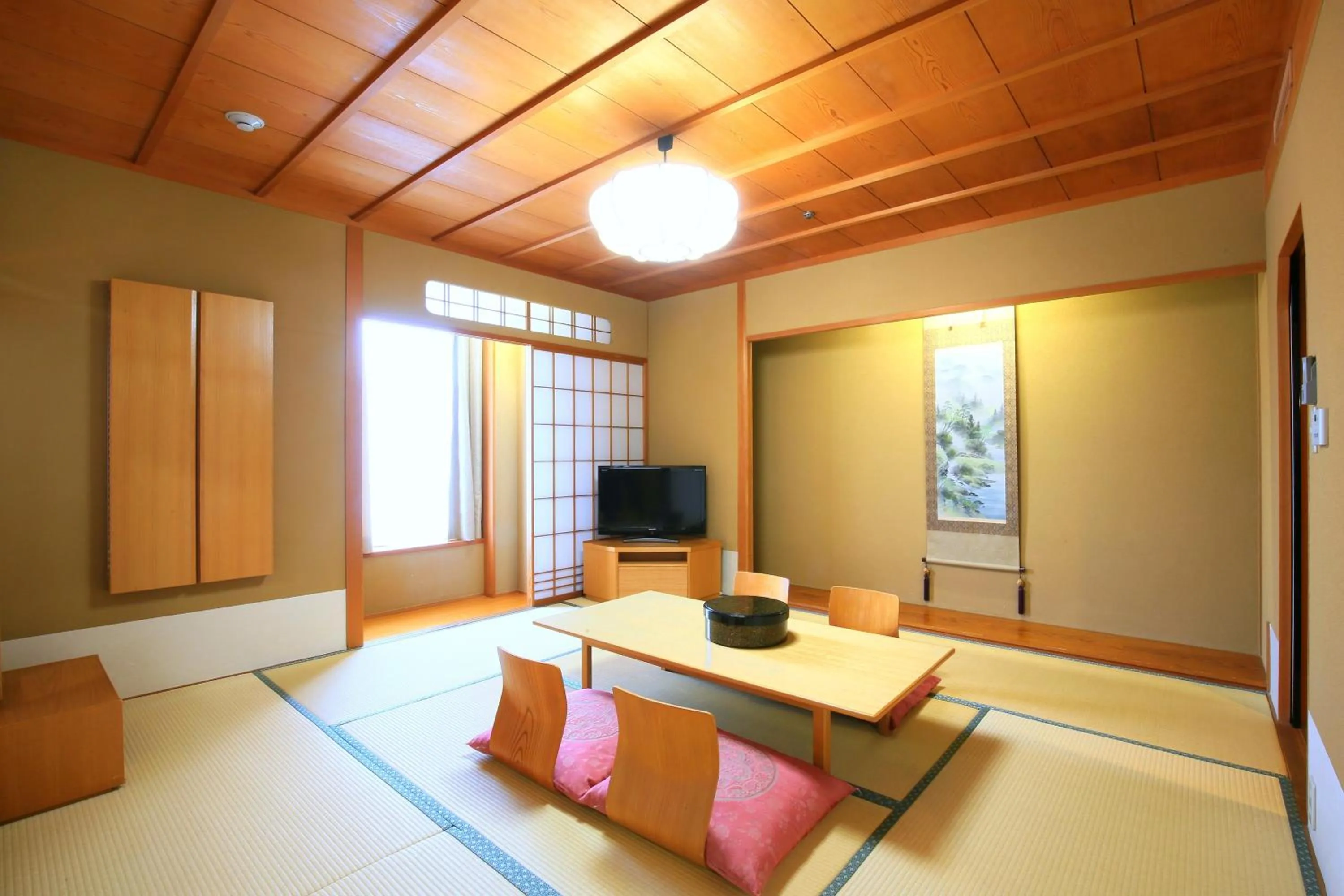 Photo of the whole room in ANA Crowne Plaza Ube, an IHG Hotel