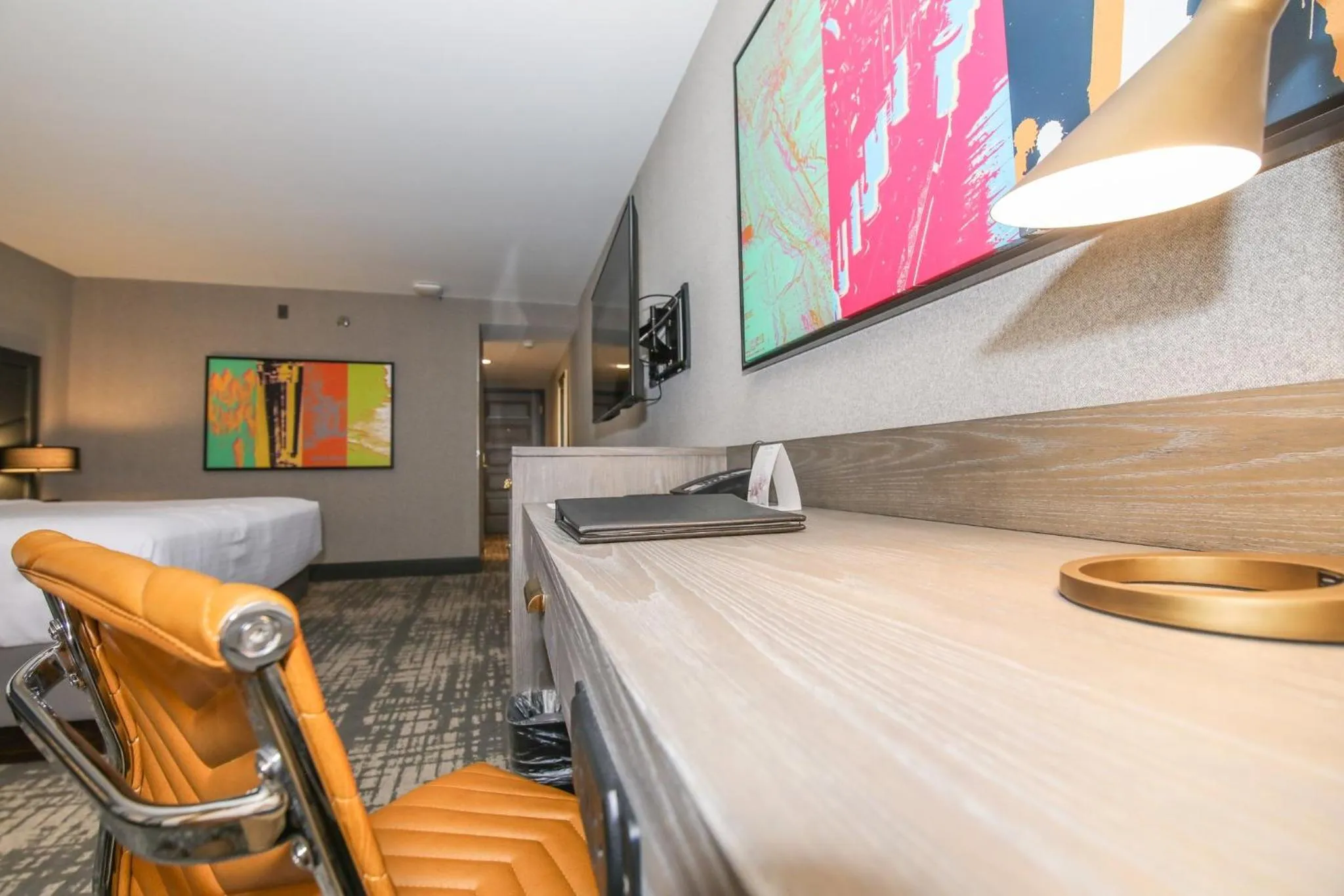 Photo of the whole room, Bed in Crowne Plaza Providence-Warwick (Airport) by IHG