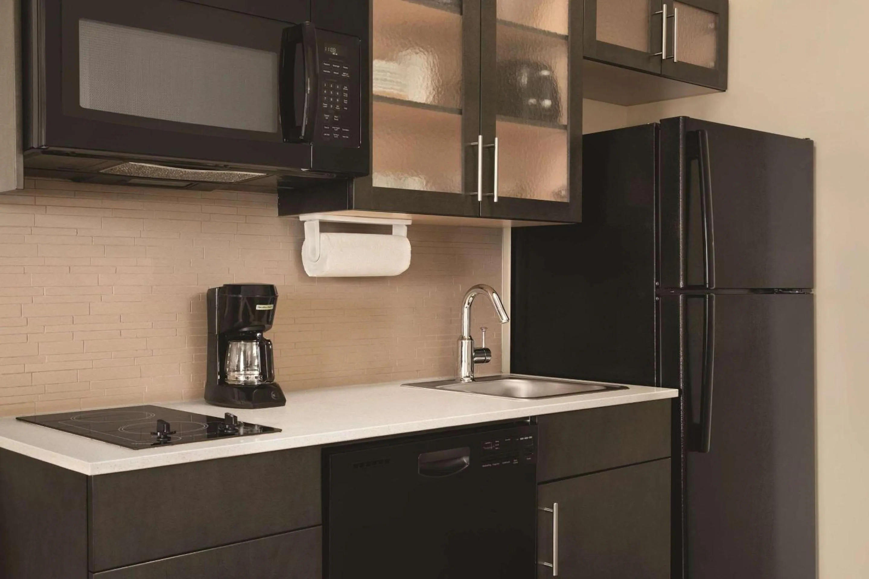 Bedroom in Park Inn by Radisson, Calgary Airport North, AB