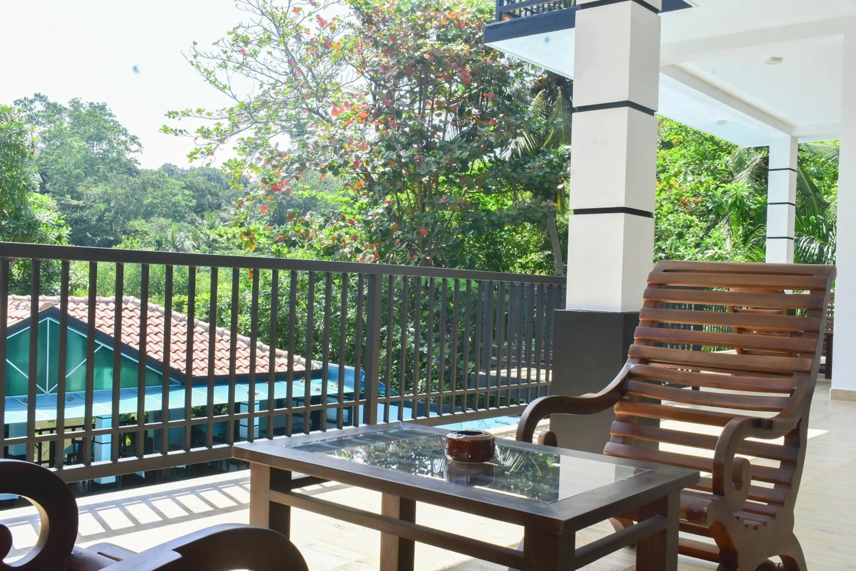 Patio in Minuri Villa