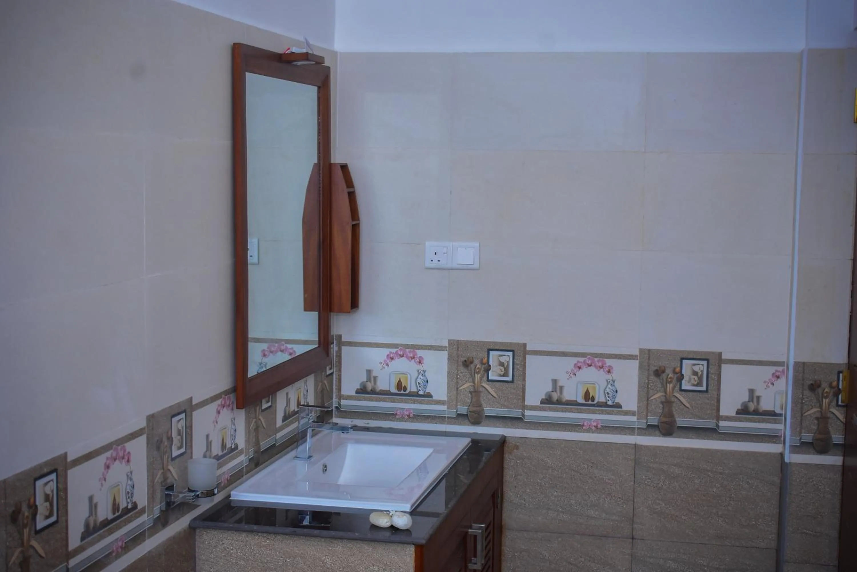 Shower in Minuri Villa