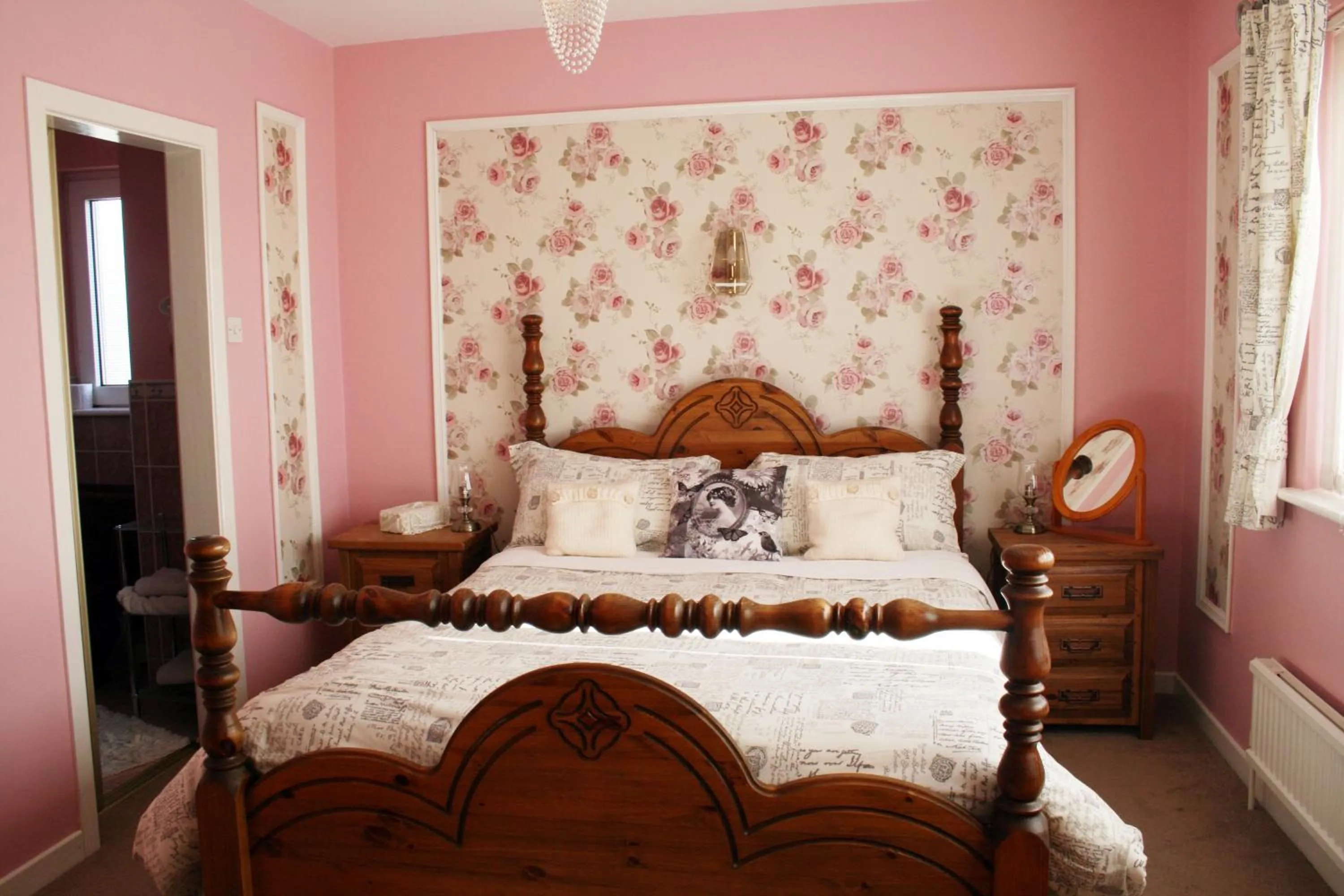 Bed in Ceecliff House