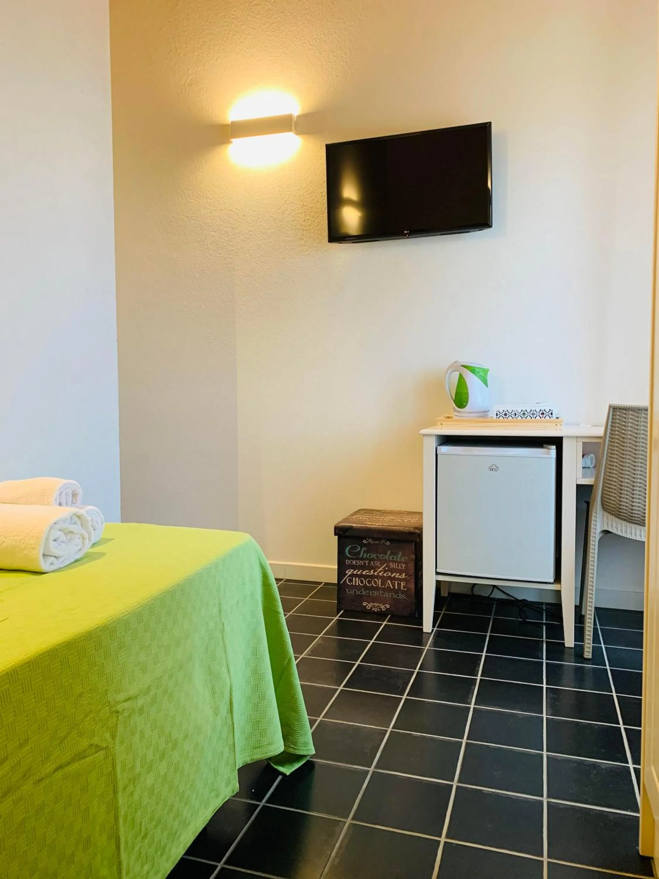 TV and multimedia, Bed in Tre Balate Natura e Relax