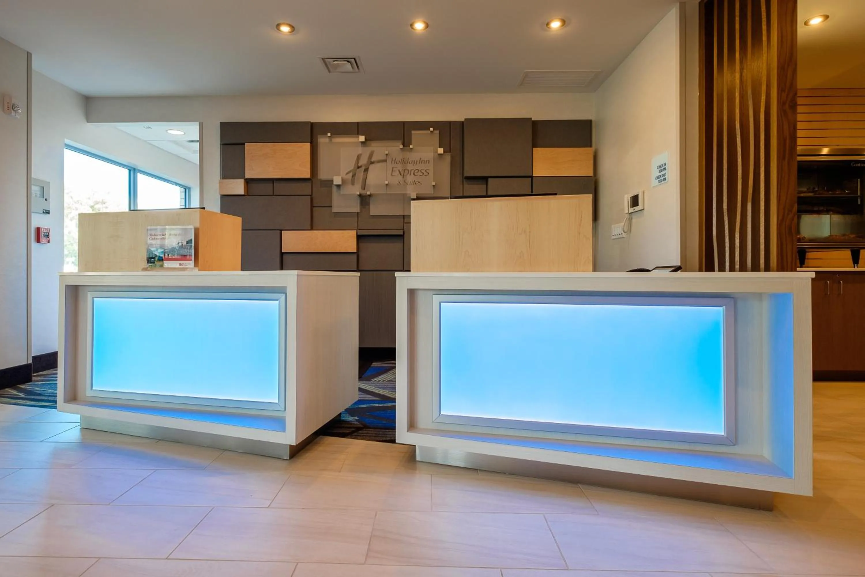 Property building in Holiday Inn Express & Suites Eagan - Minneapolis Area by IHG