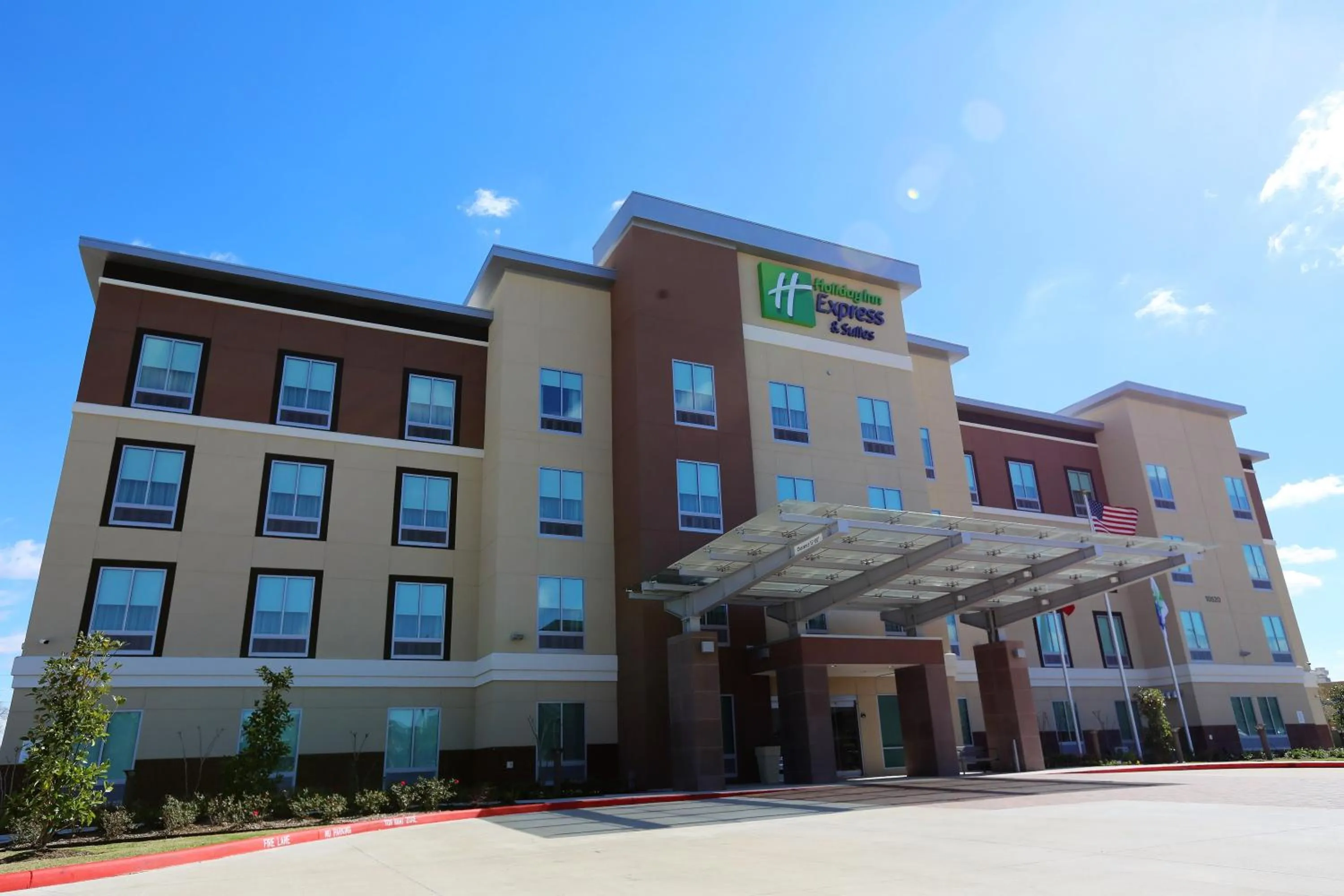 Property building in Holiday Inn Express & Suites Houston NW - Hwy 290 Cypress by IHG