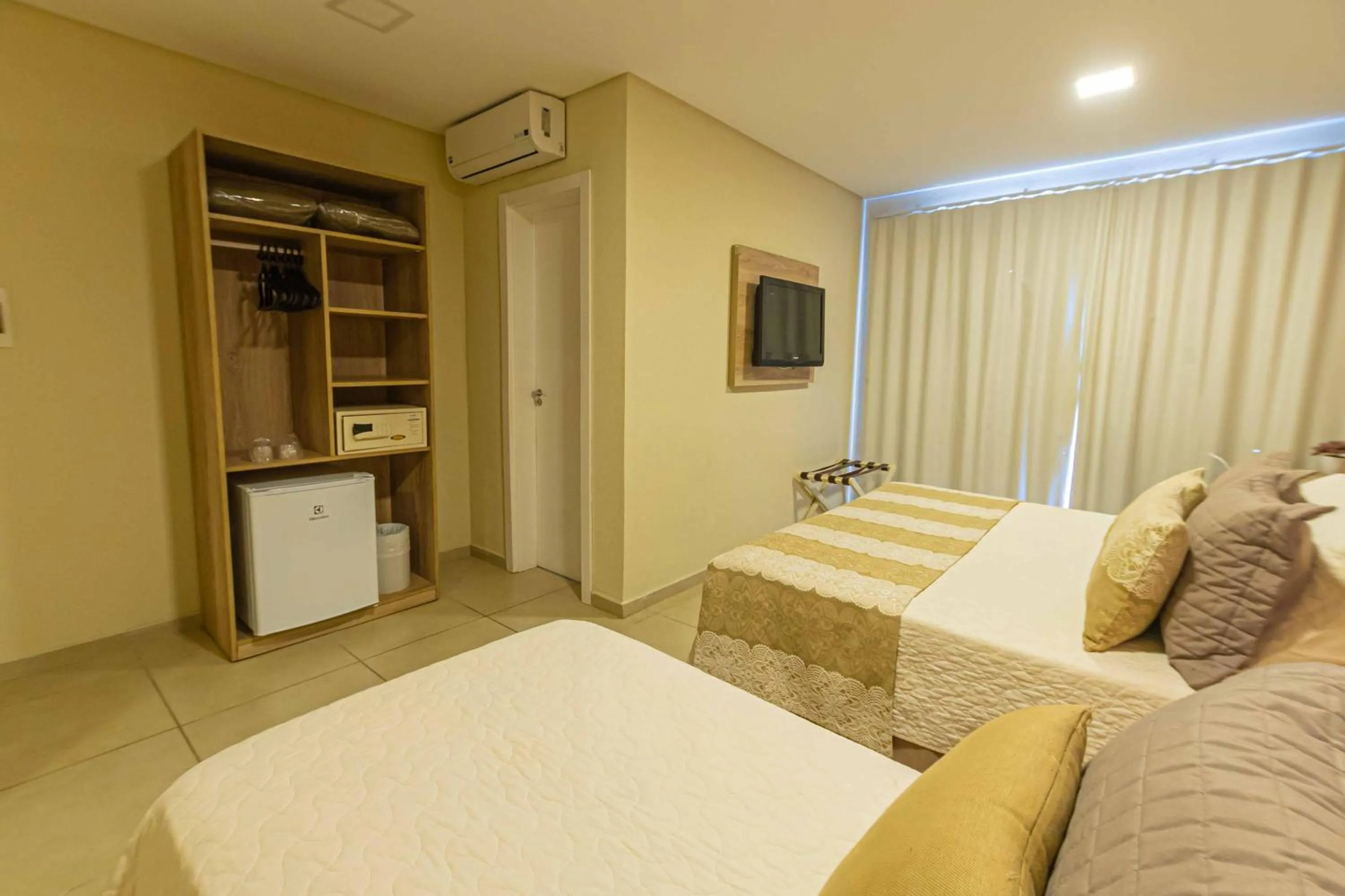 Bed in Hotel VillaReal Charme