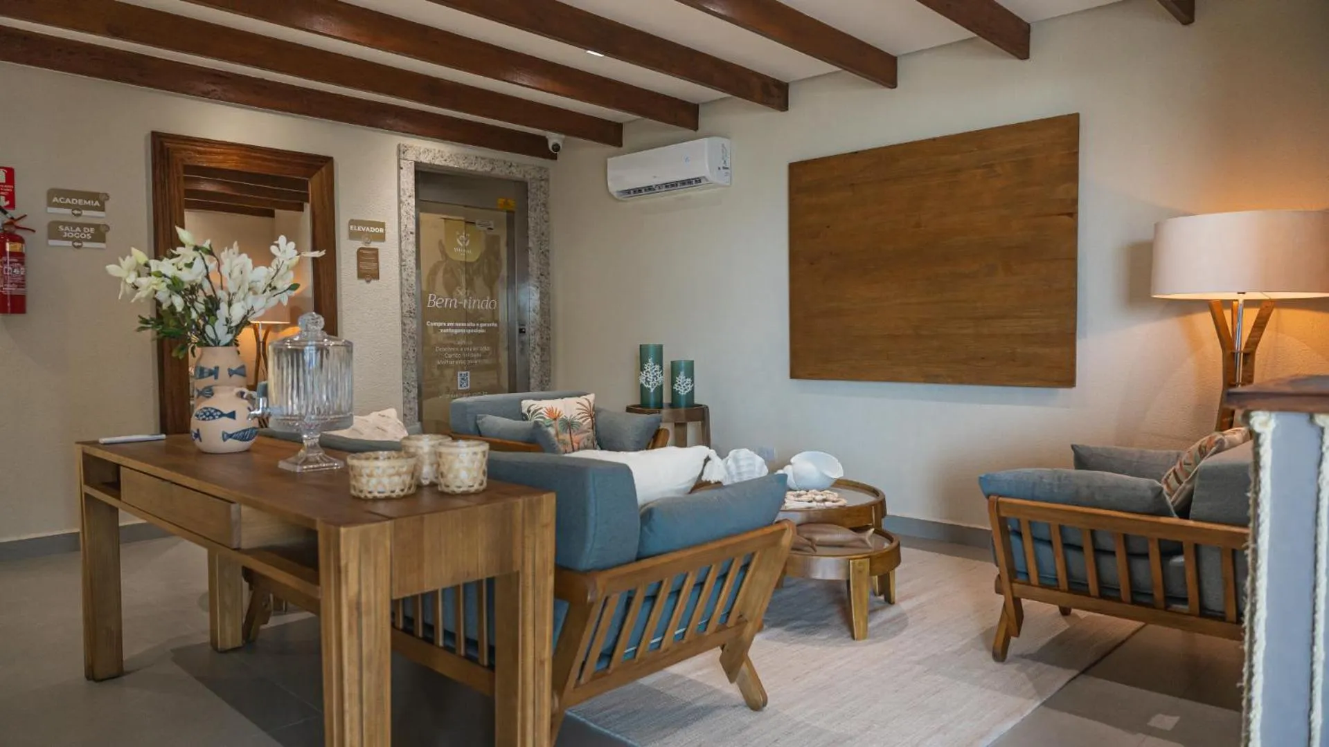 Lobby or reception in Hotel VillaReal Charme