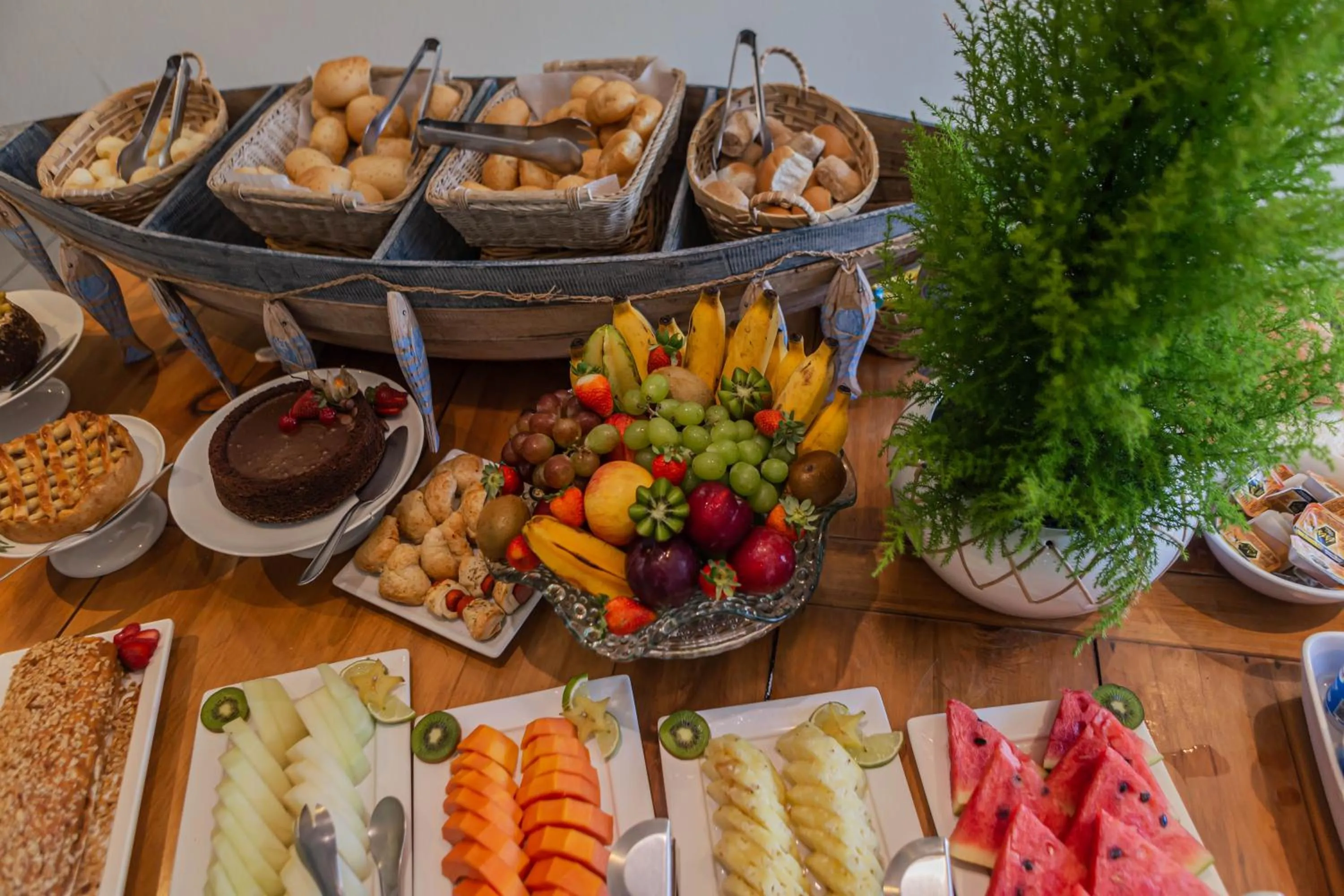 Food and drinks in Hotel VillaReal Charme