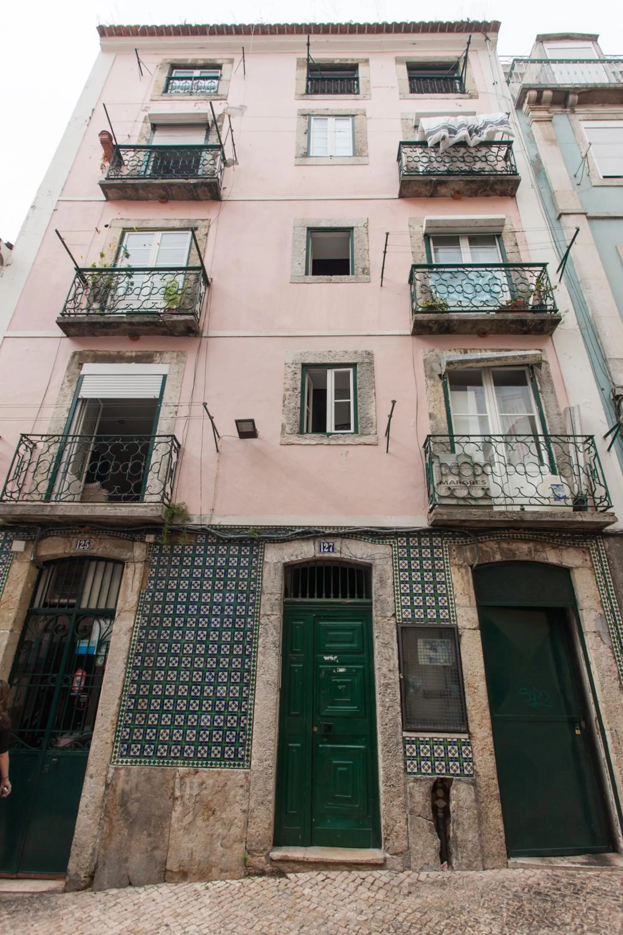 Property building in Apartments Center Bairro Alto