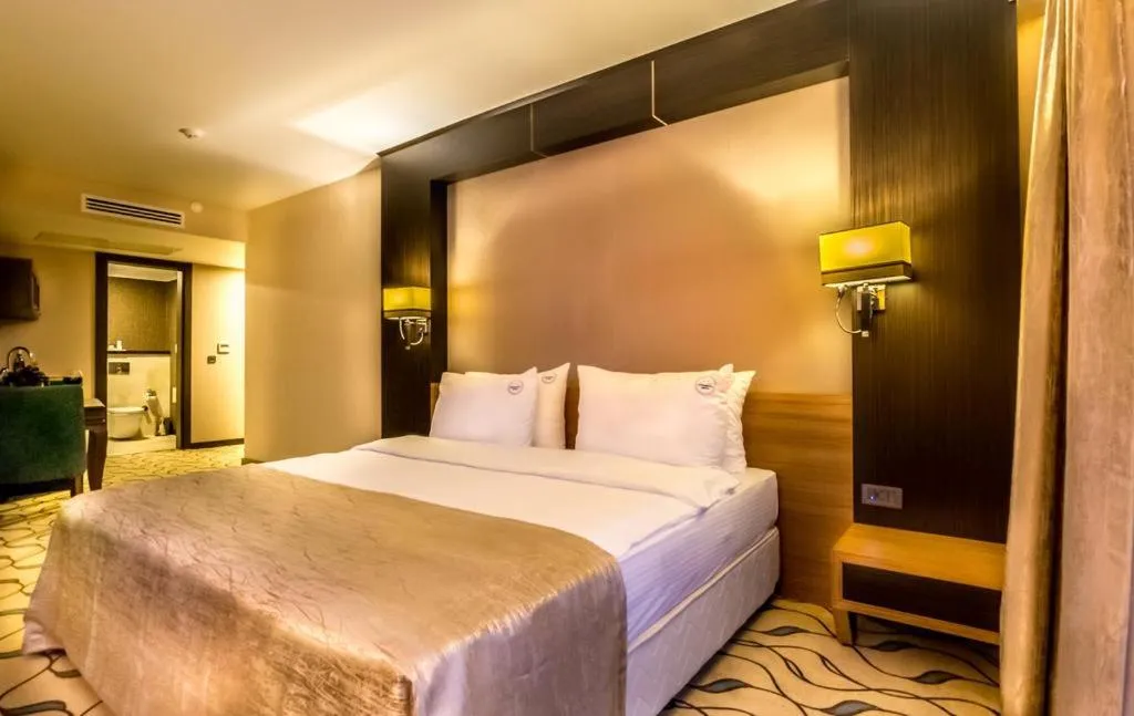 Bed in Lozengrad Hotel