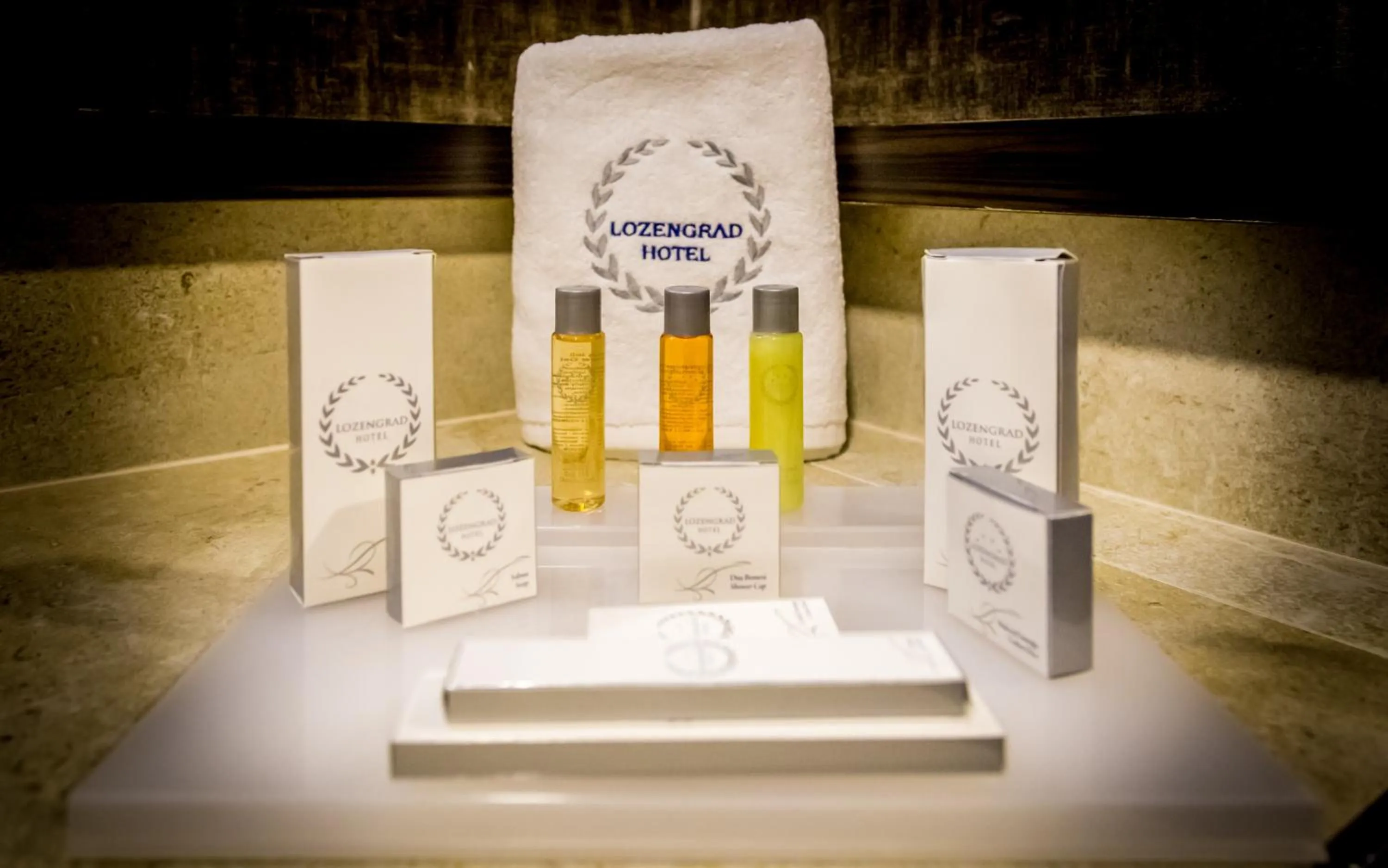 Shower in Lozengrad Hotel