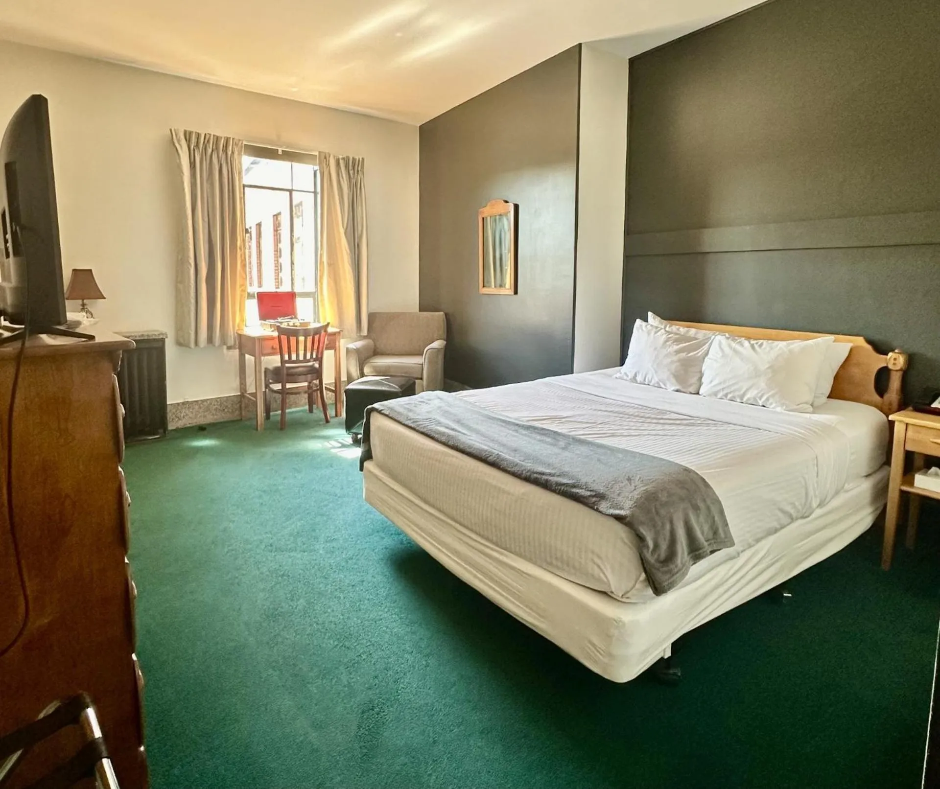 Bed in Latchis Hotel