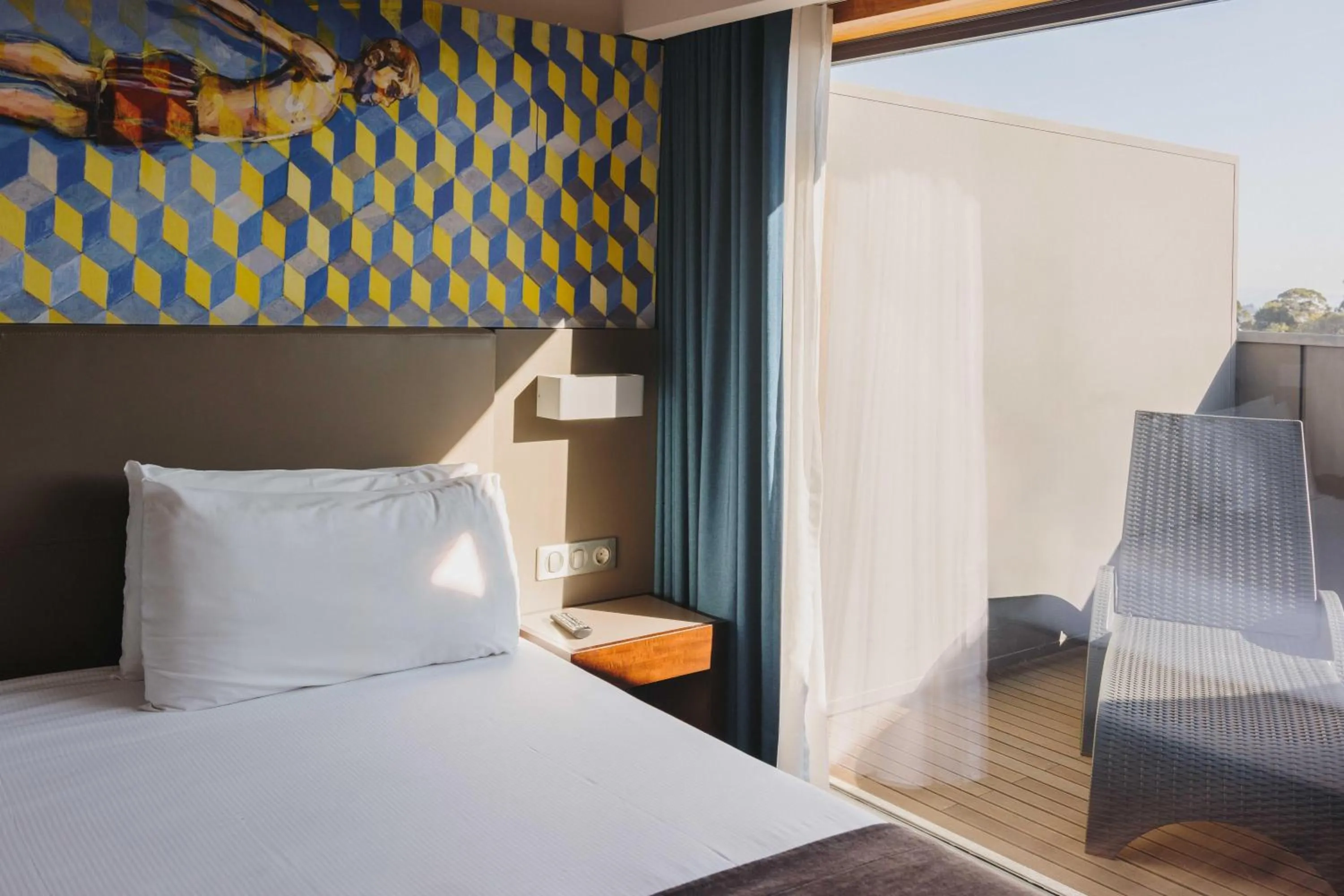 Bed in Timbre Heroismo