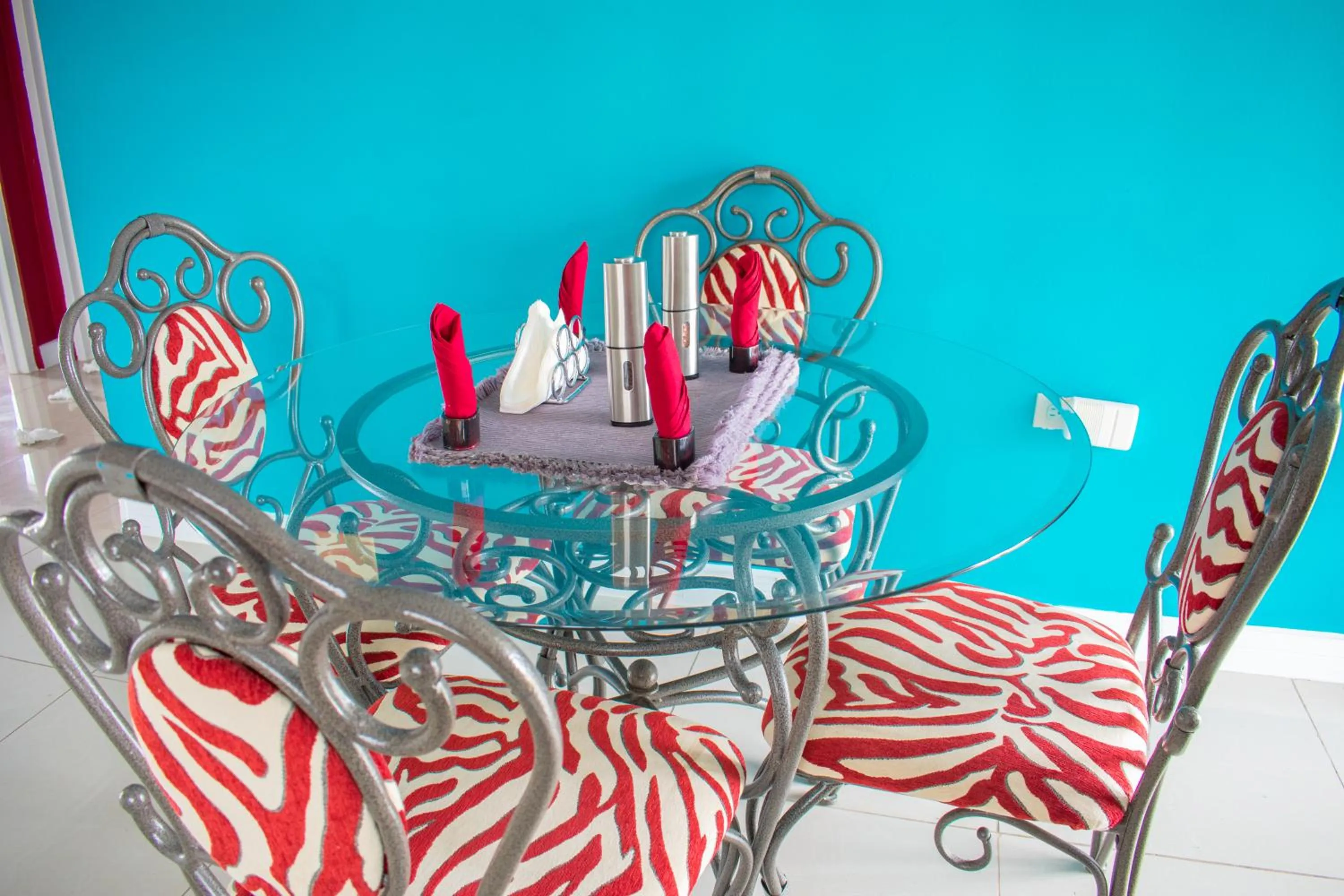 Dining area in Casa Victoria Golf Retreat