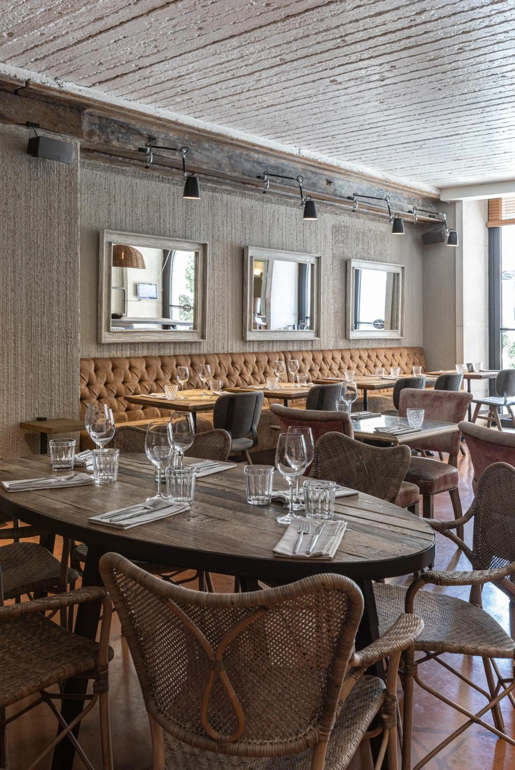 Restaurant/places to eat in AlmaLusa Baixa/Chiado