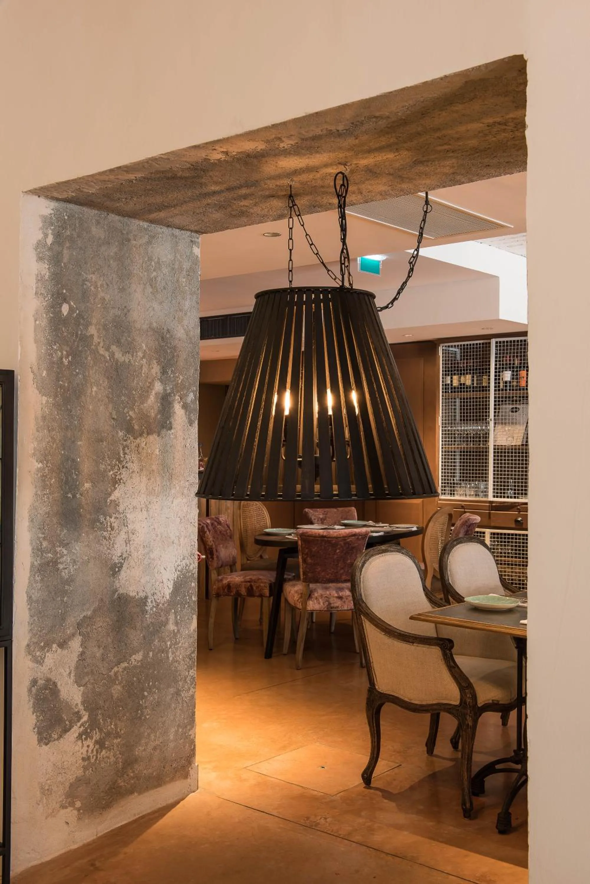 Restaurant/places to eat in AlmaLusa Baixa/Chiado